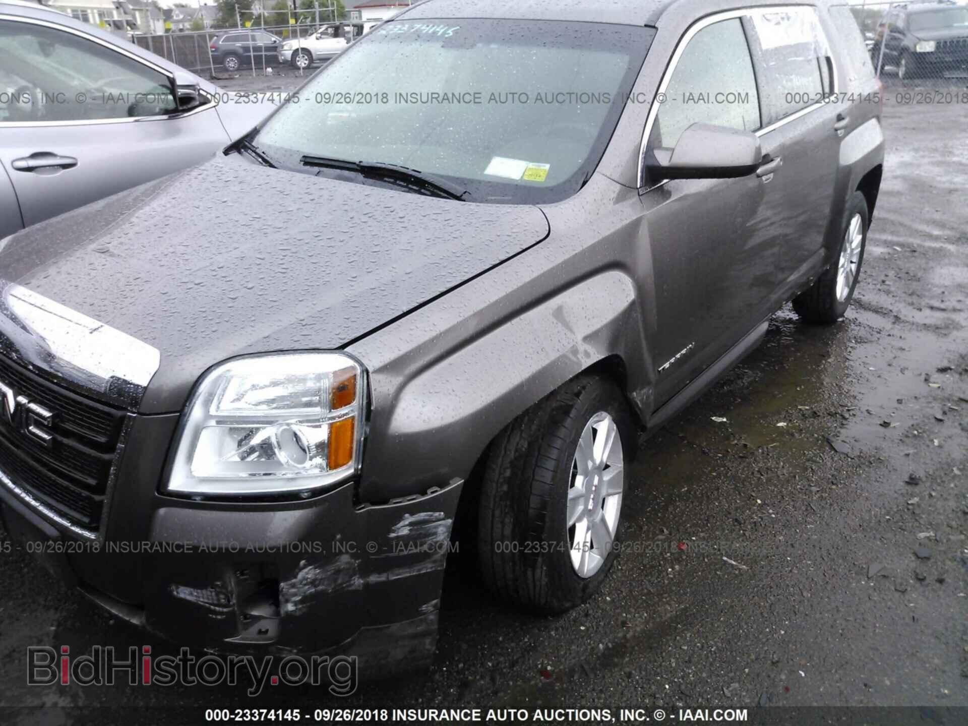 2011 Gmc Terrain - VIN: 2CTFLREC4B6328223 - Фото 2