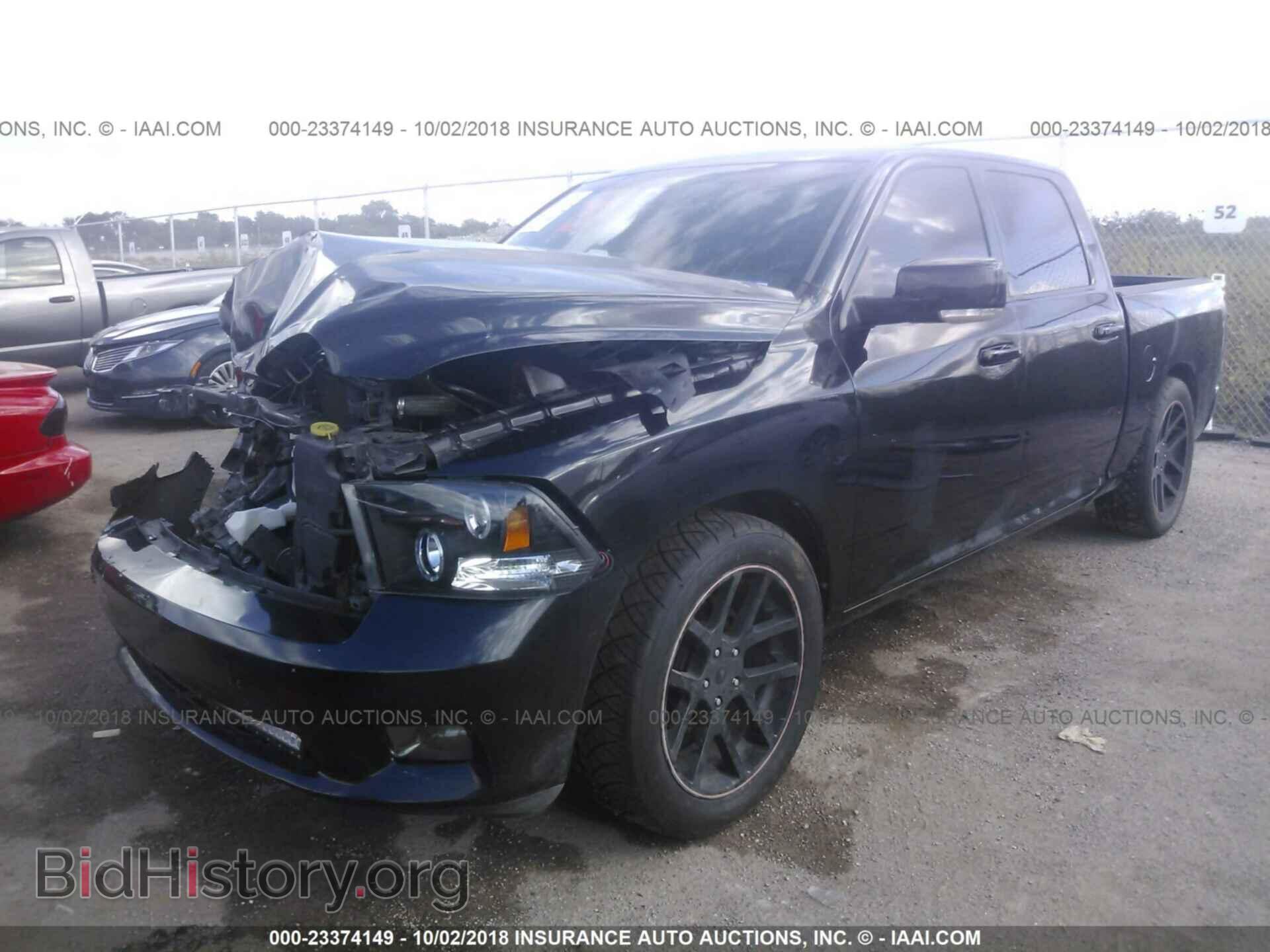 2011 Dodge Ram 1500 - VIN: 1D7RB1CTXBS601586 - Photo 2