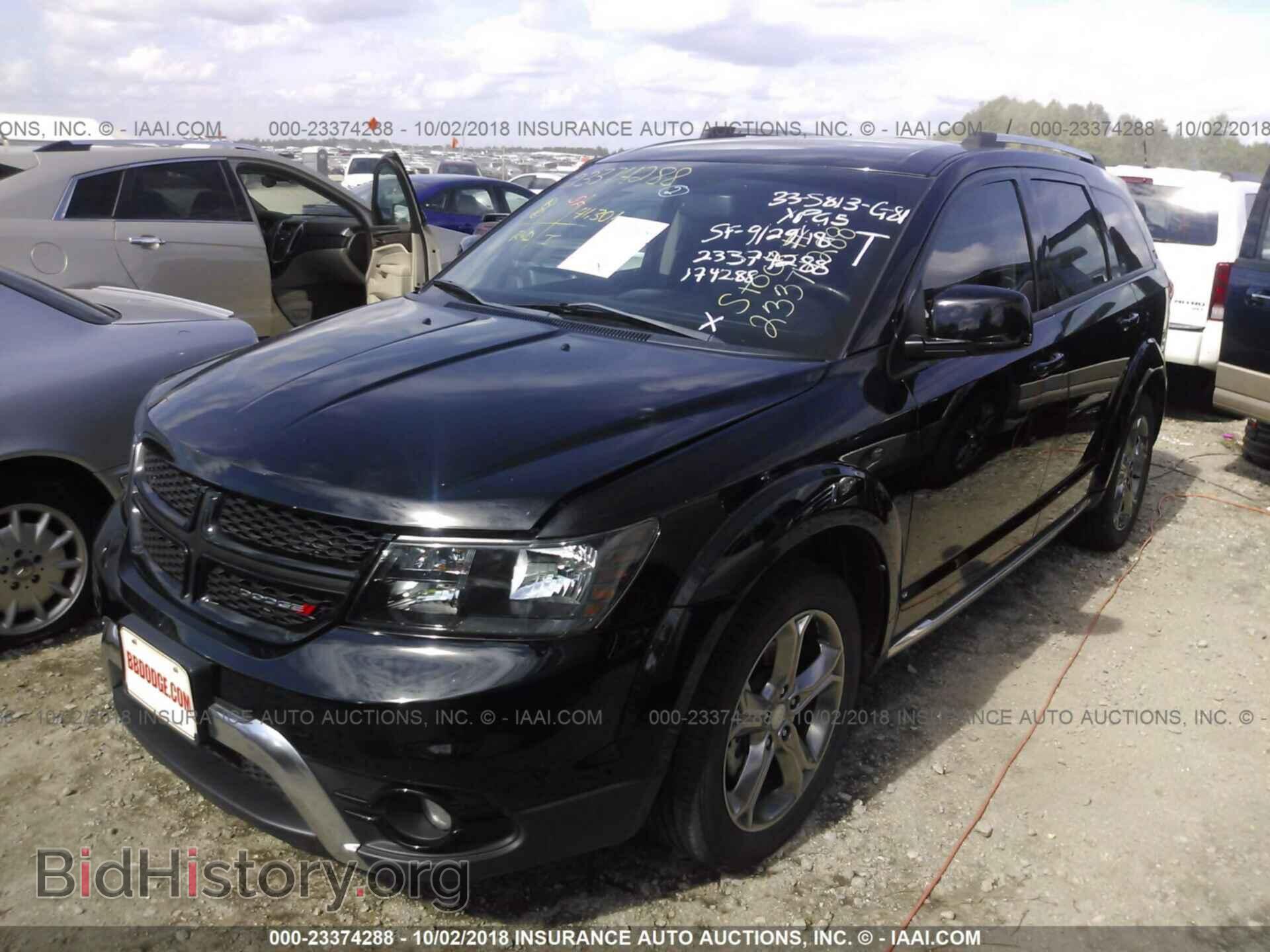 2016 Dodge Journey - VIN: 3C4PDCGG3GT174228 - Photo 2