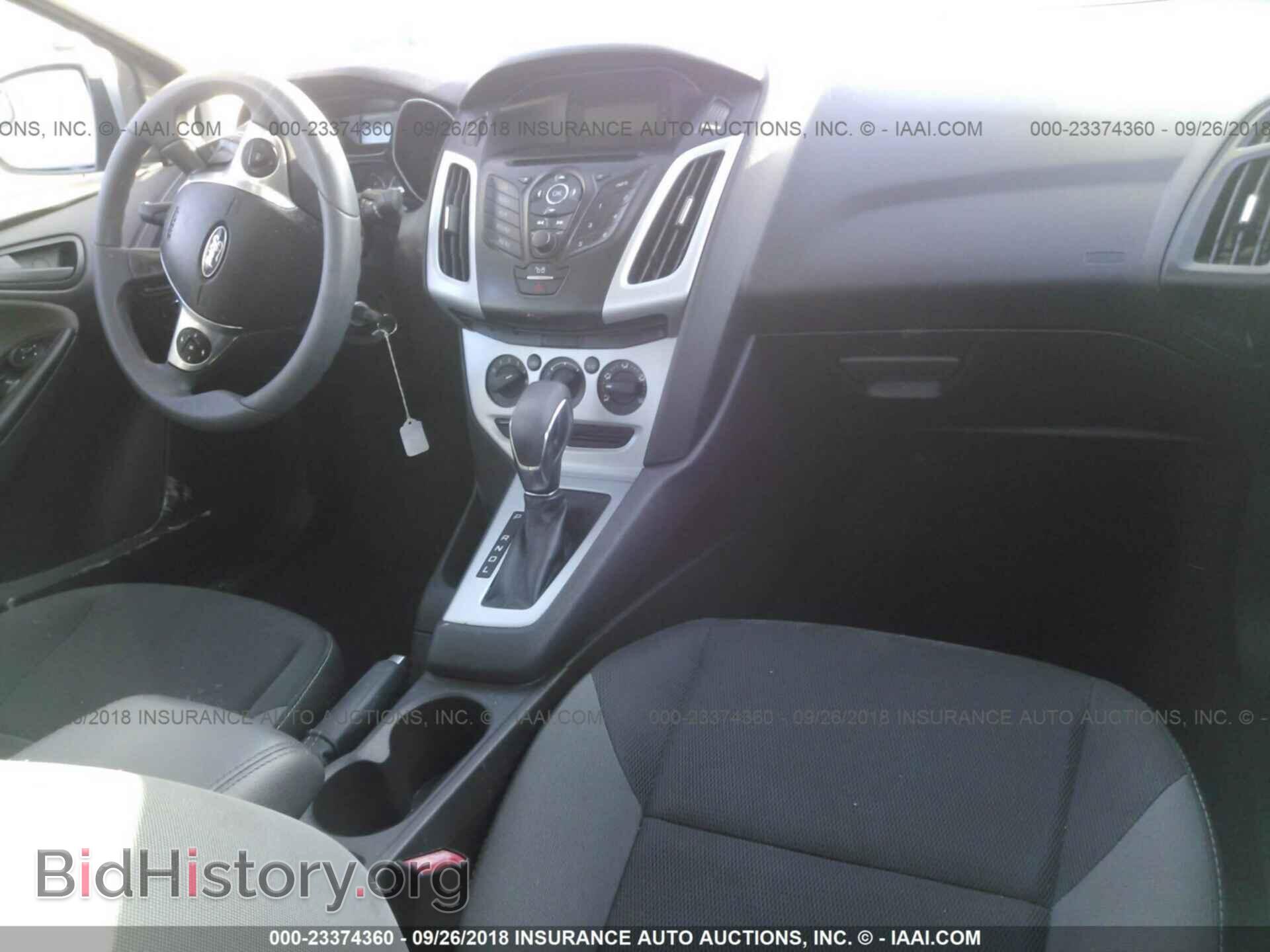 2012 Ford Focus - VIN: 1FAHP3F2XCL207318 - Фото 5