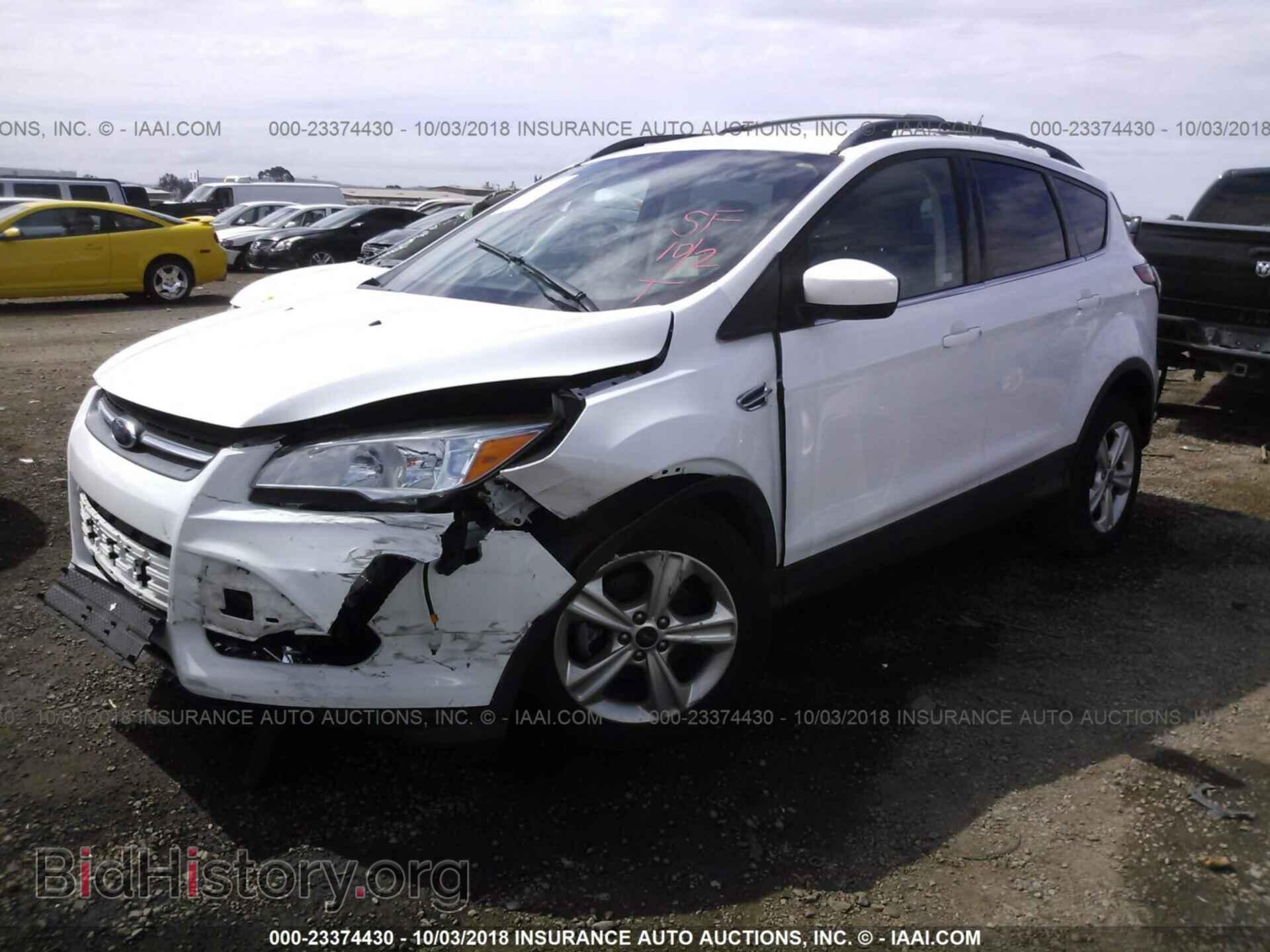 2013 Ford Escape - VIN: 1FMCU0GX2DUB97347 - Фото 2