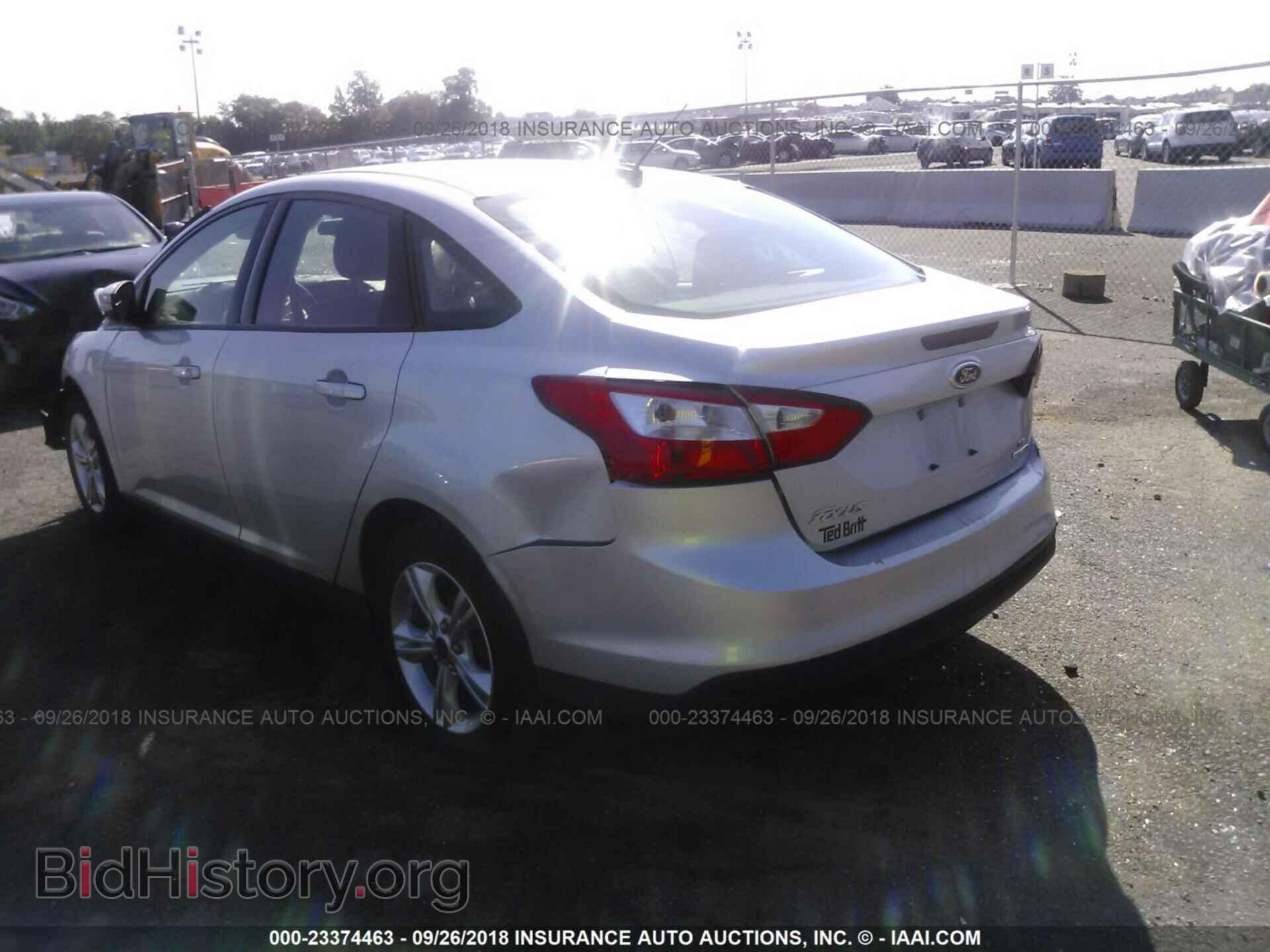 2014 Ford Focus - VIN: 1FADP3F27EL298436 - Photo 3