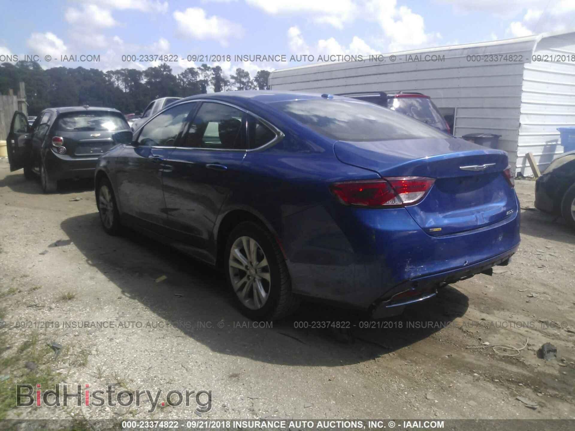 2015 Chrysler 200 - VIN: 1C3CCCAB7FN705111 - Photo 3