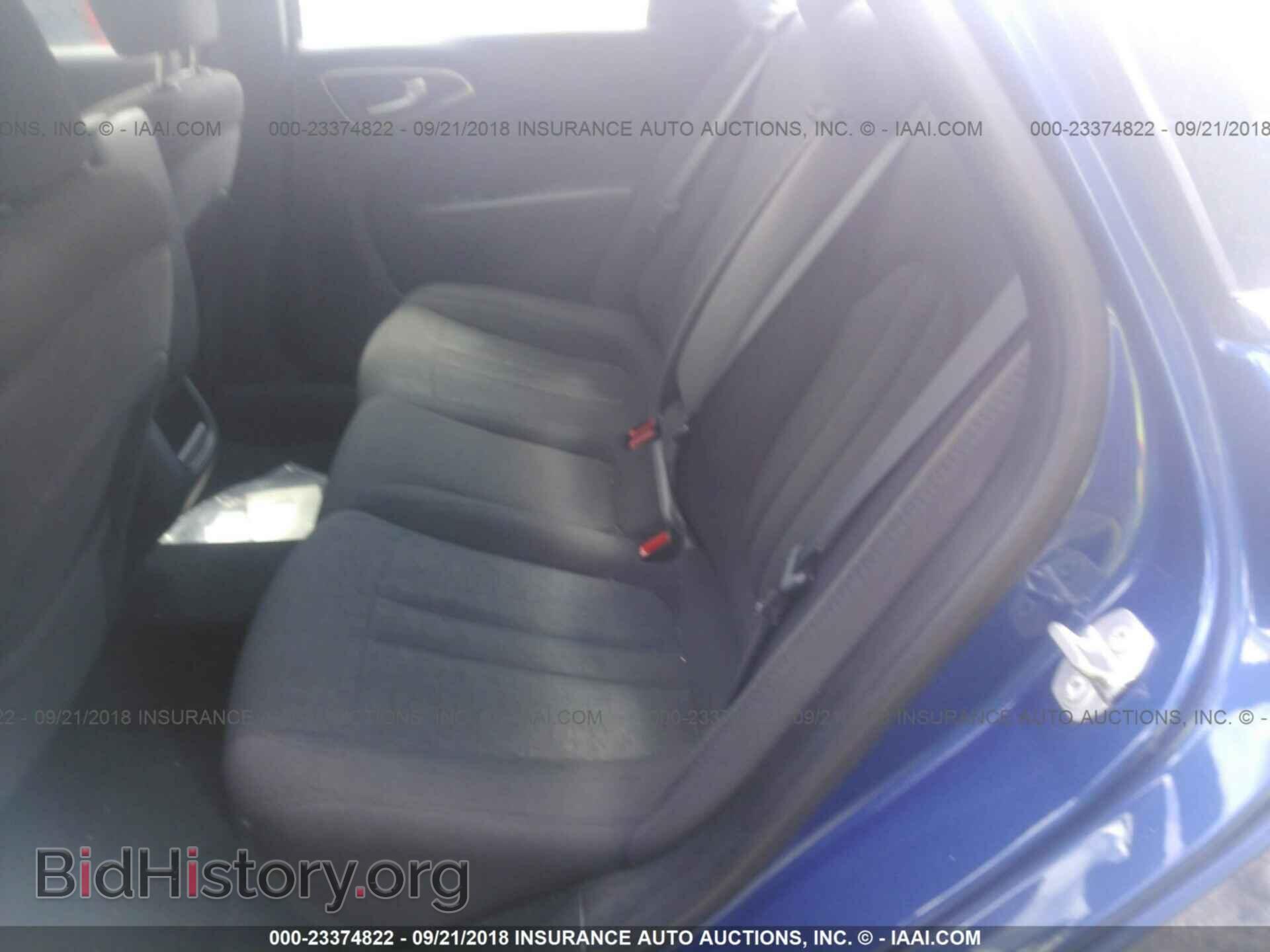2015 Chrysler 200 - VIN: 1C3CCCAB7FN705111 - Photo 8