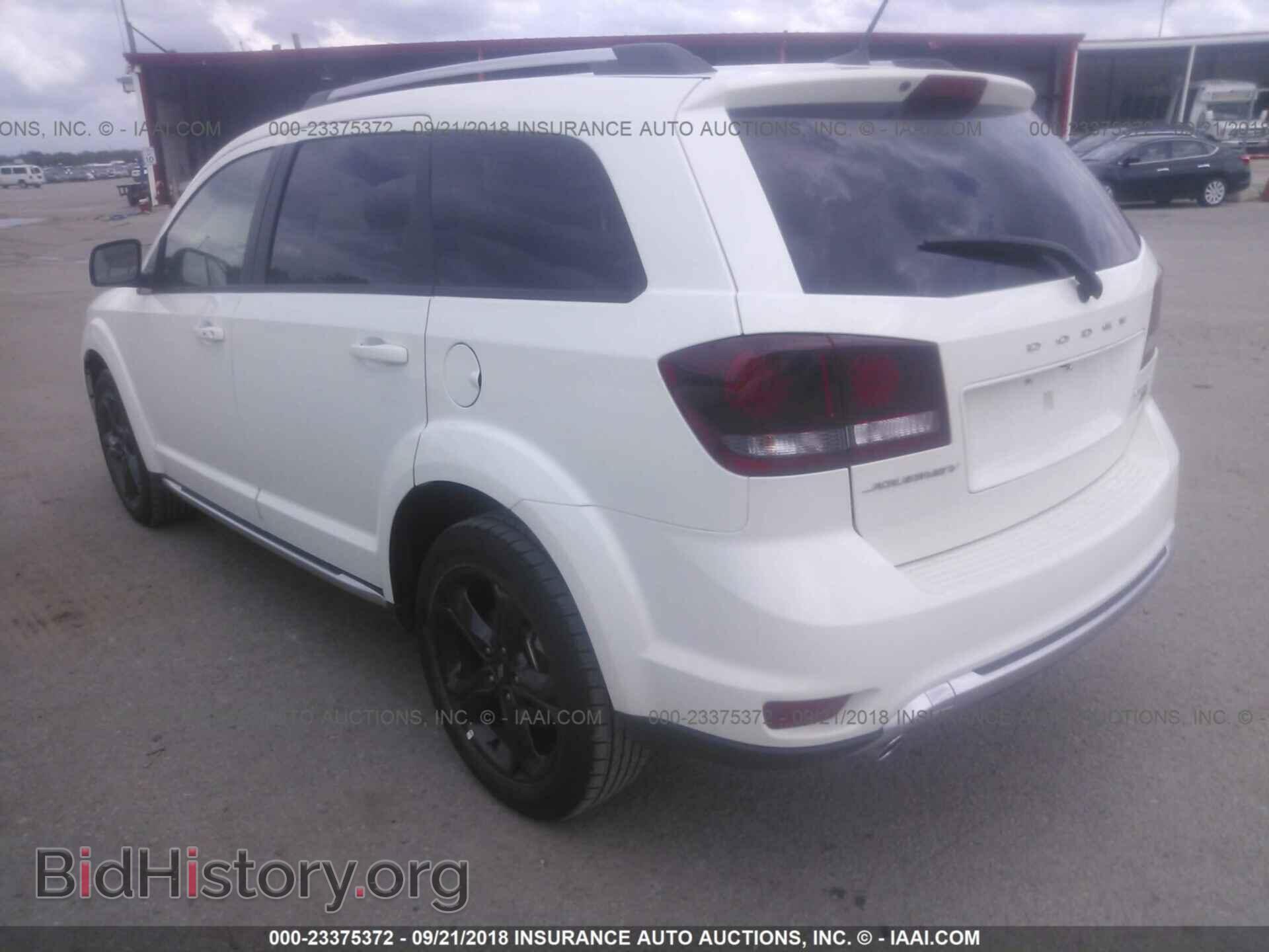 2018 Dodge Journey - VIN: 3C4PDCGG4JT495539 - Фото 3