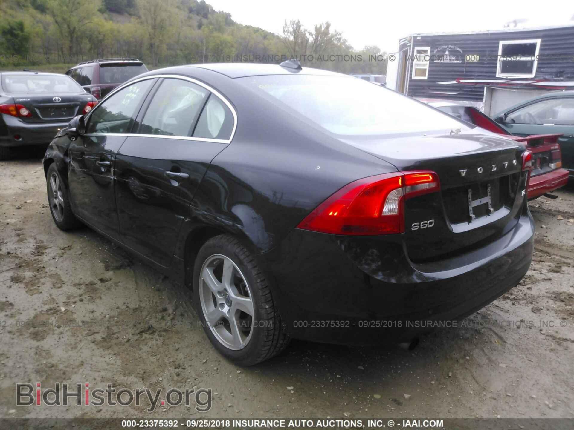 2012 Volvo S60 - VIN: YV1622FSXC2033454 - Фото 3