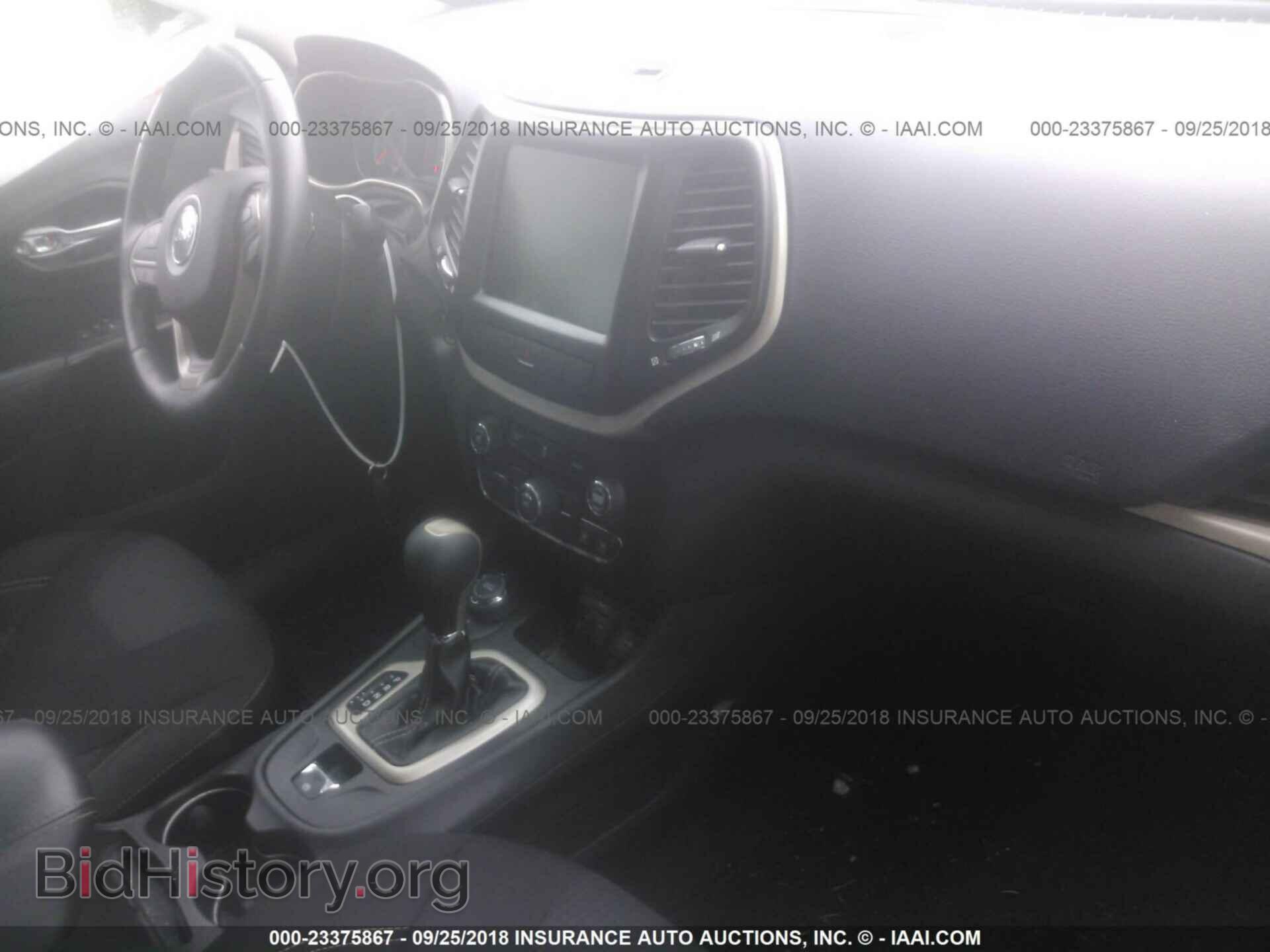 2015 Jeep Cherokee - VIN: 1C4PJMCB4FW553076 - Фото 5