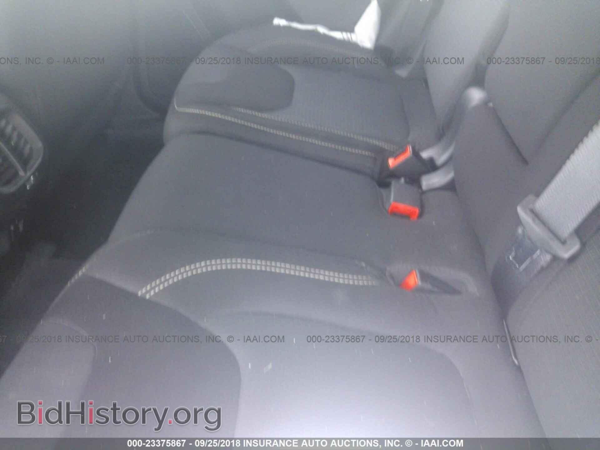 2015 Jeep Cherokee - VIN: 1C4PJMCB4FW553076 - Фото 8