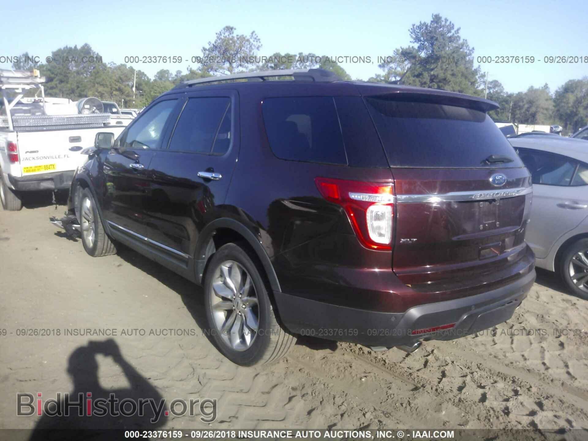 2012 Ford Explorer - VIN: 1FMHK8D81CGA50408 - Photo 3
