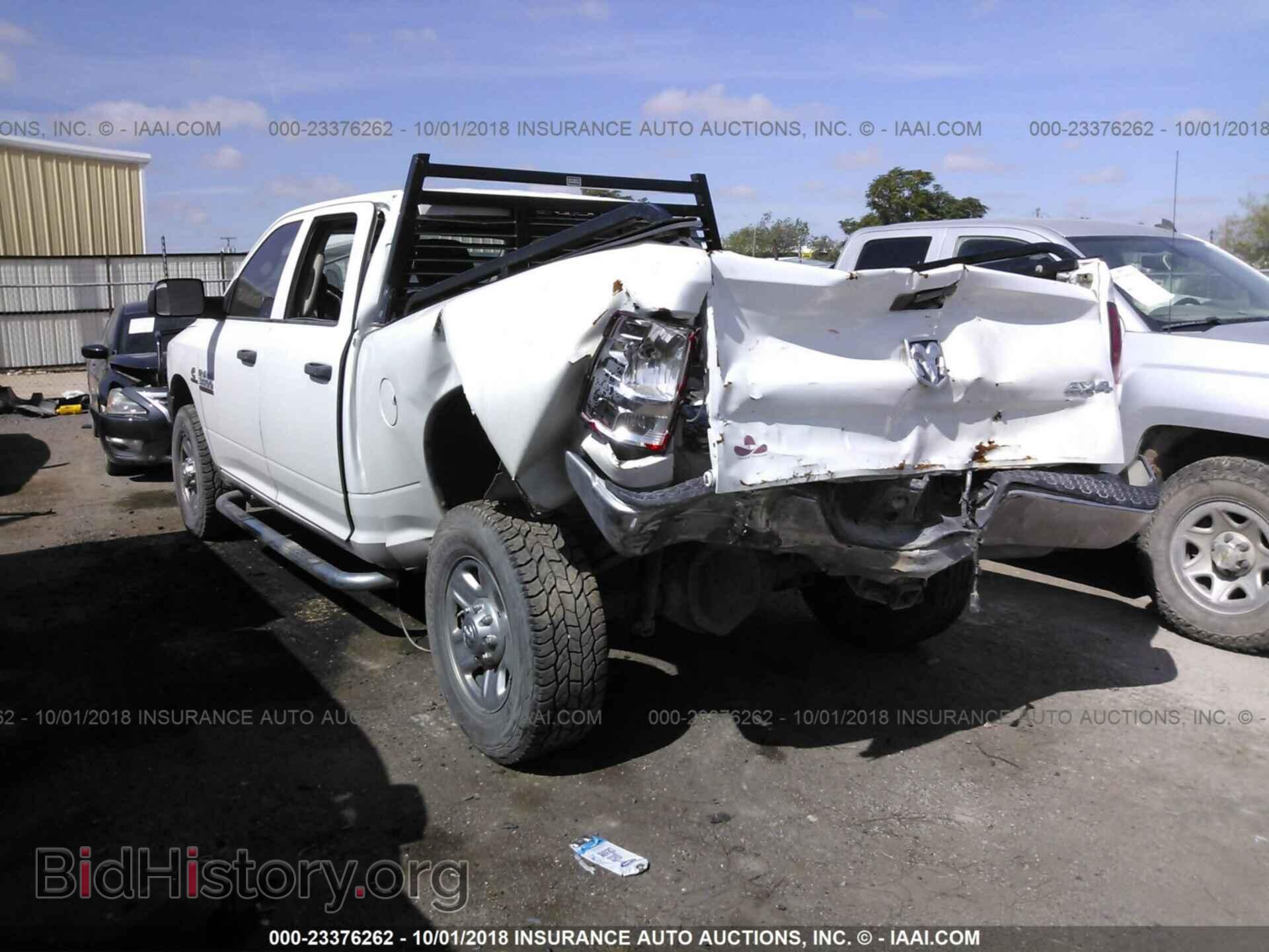2014 Ram 3500 - VIN: 3C63R3CL6EG264988 - Фото 3