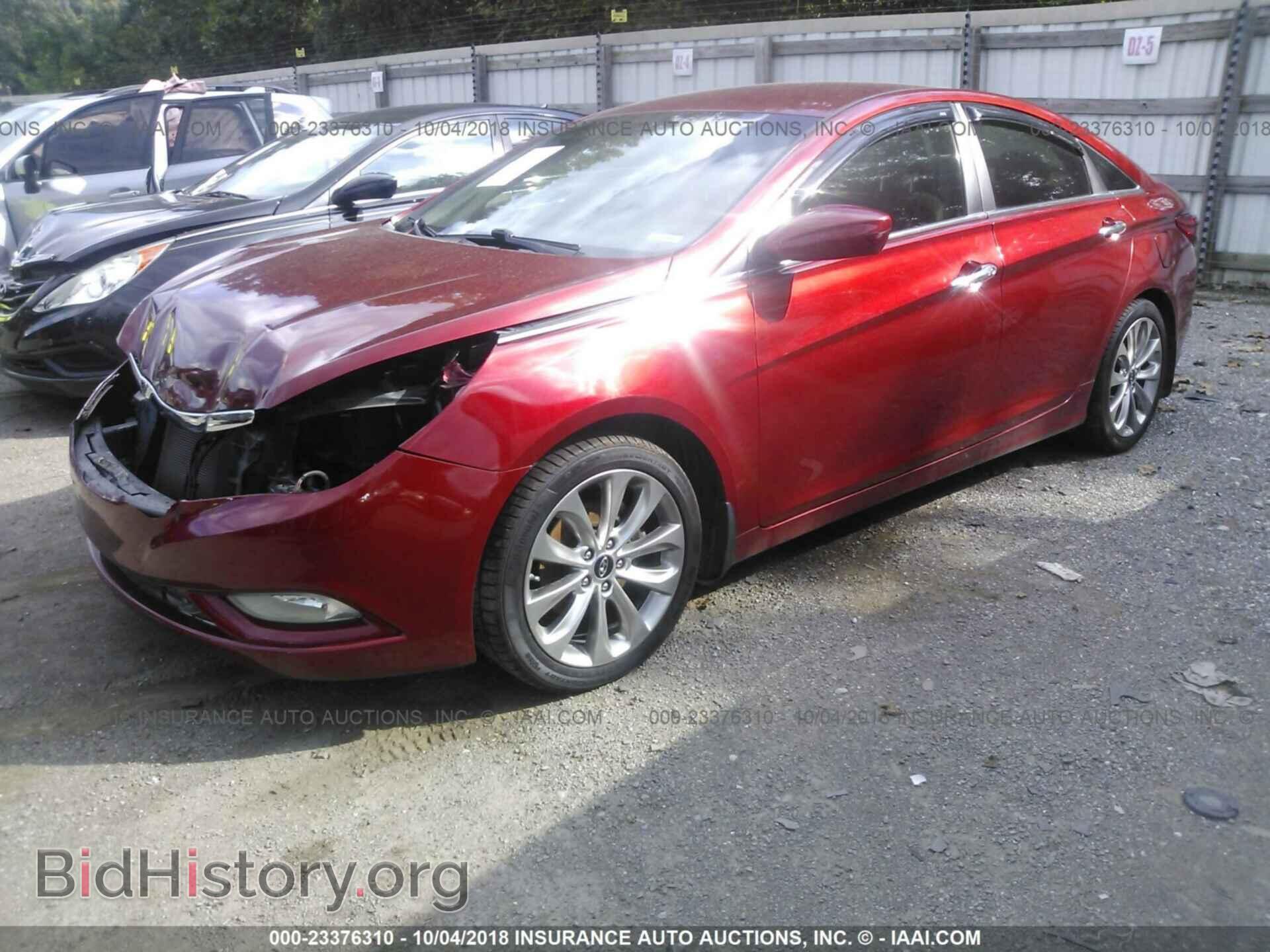 2012 Hyundai Sonata - VIN: 5NPEC4AC2CH384691 - Photo 2