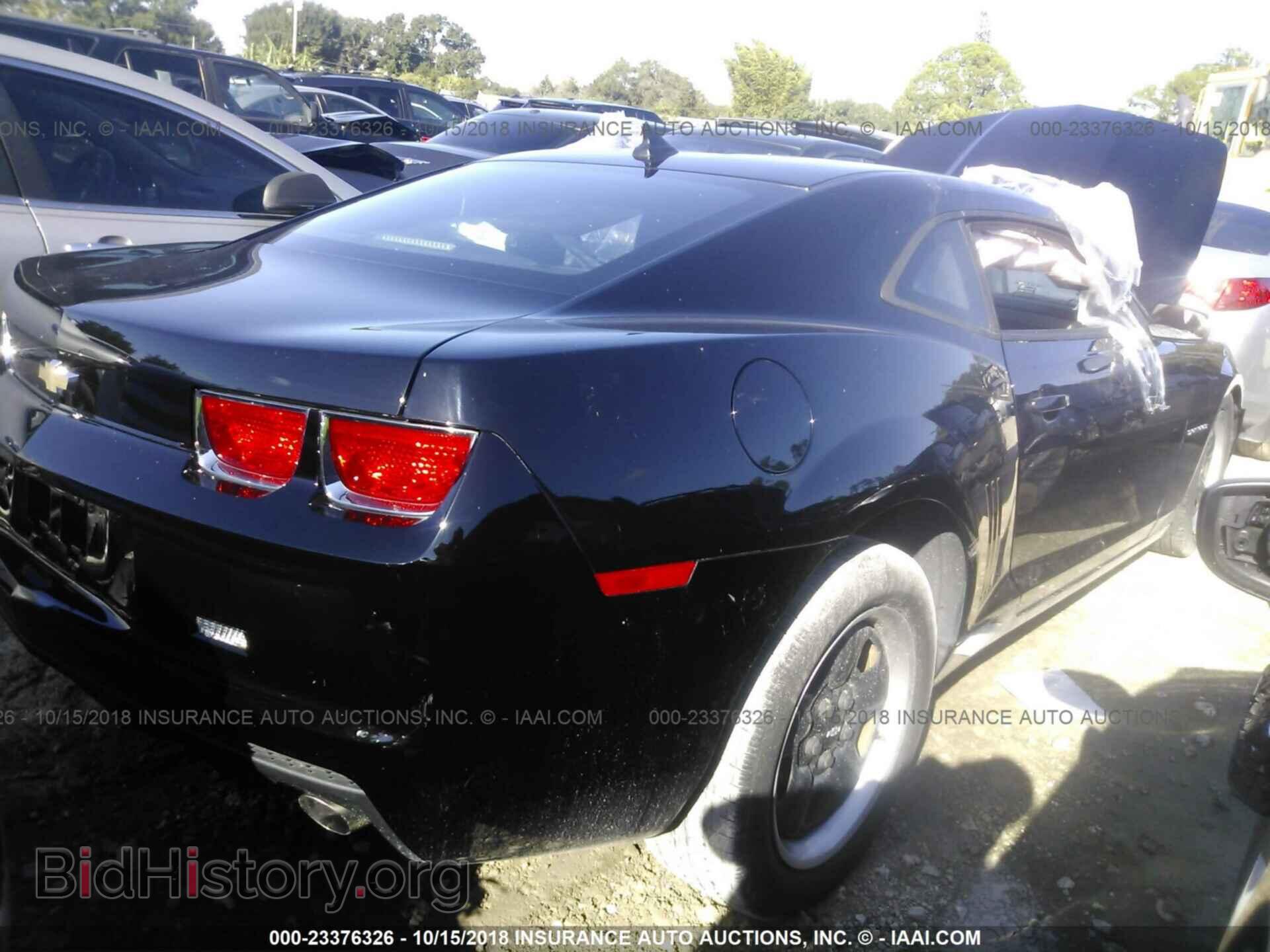 2011 Chevrolet Camaro - VIN: 2G1FE1ED0B9207096 - Фото 4