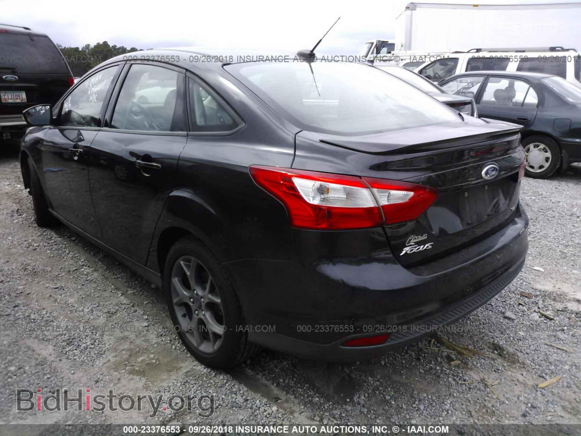 2013 Ford Focus - VIN: 1FADP3F24DL341273 - Photo 3
