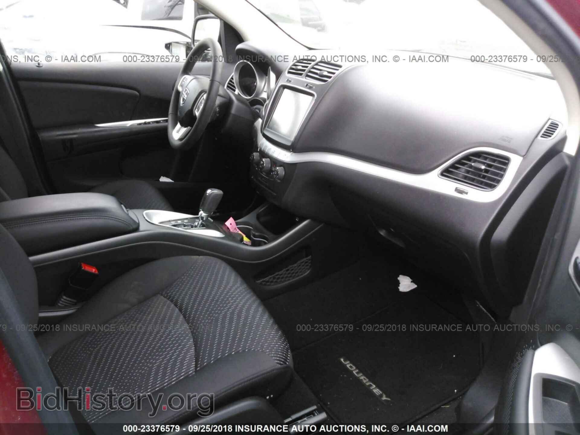 2017 Dodge Journey - VIN: 3C4PDCGB4HT701599 - Фото 5