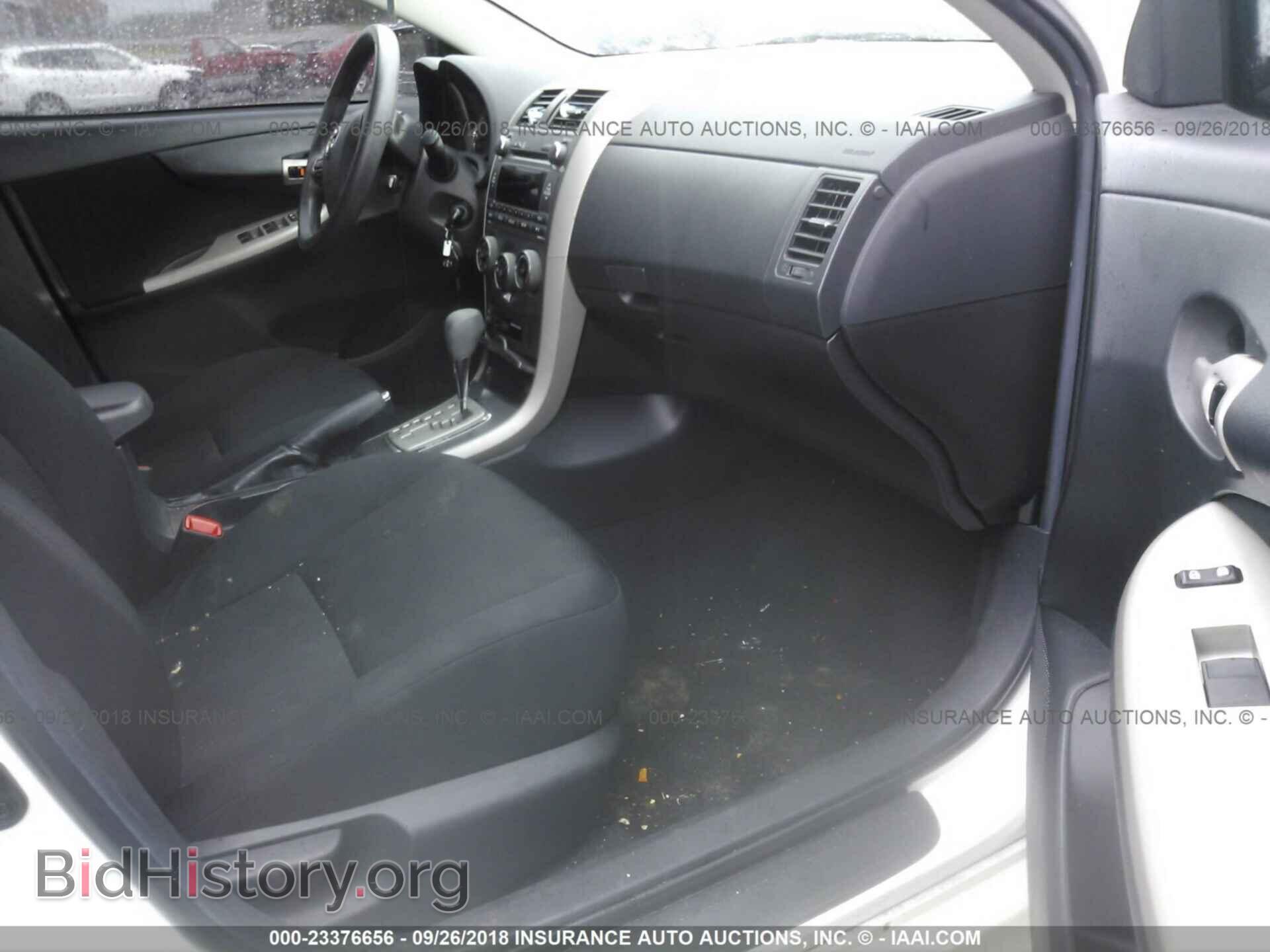 2011 Toyota Corolla - VIN: 2T1BU4EEXBC748174 - Photo 5