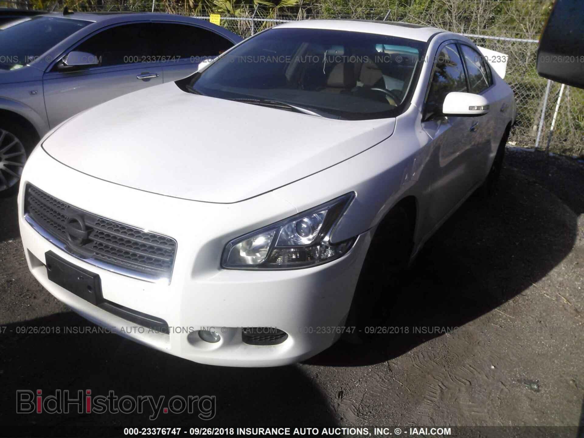 2011 Nissan Maxima - VIN: 1N4AA5AP9BC852297 - Фото 2