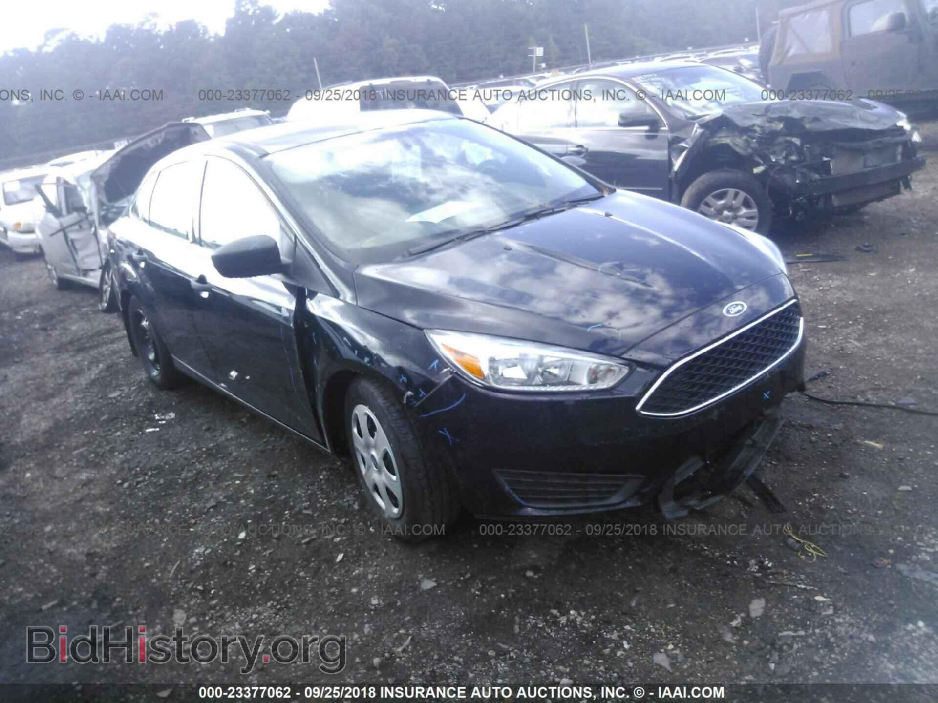 Photo 1FADP3E2XHL336313 - Ford Focus 2017
