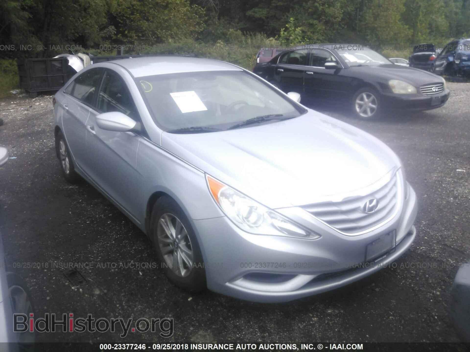 Photo 5NPEB4AC3CH340122 - Hyundai Sonata 2012