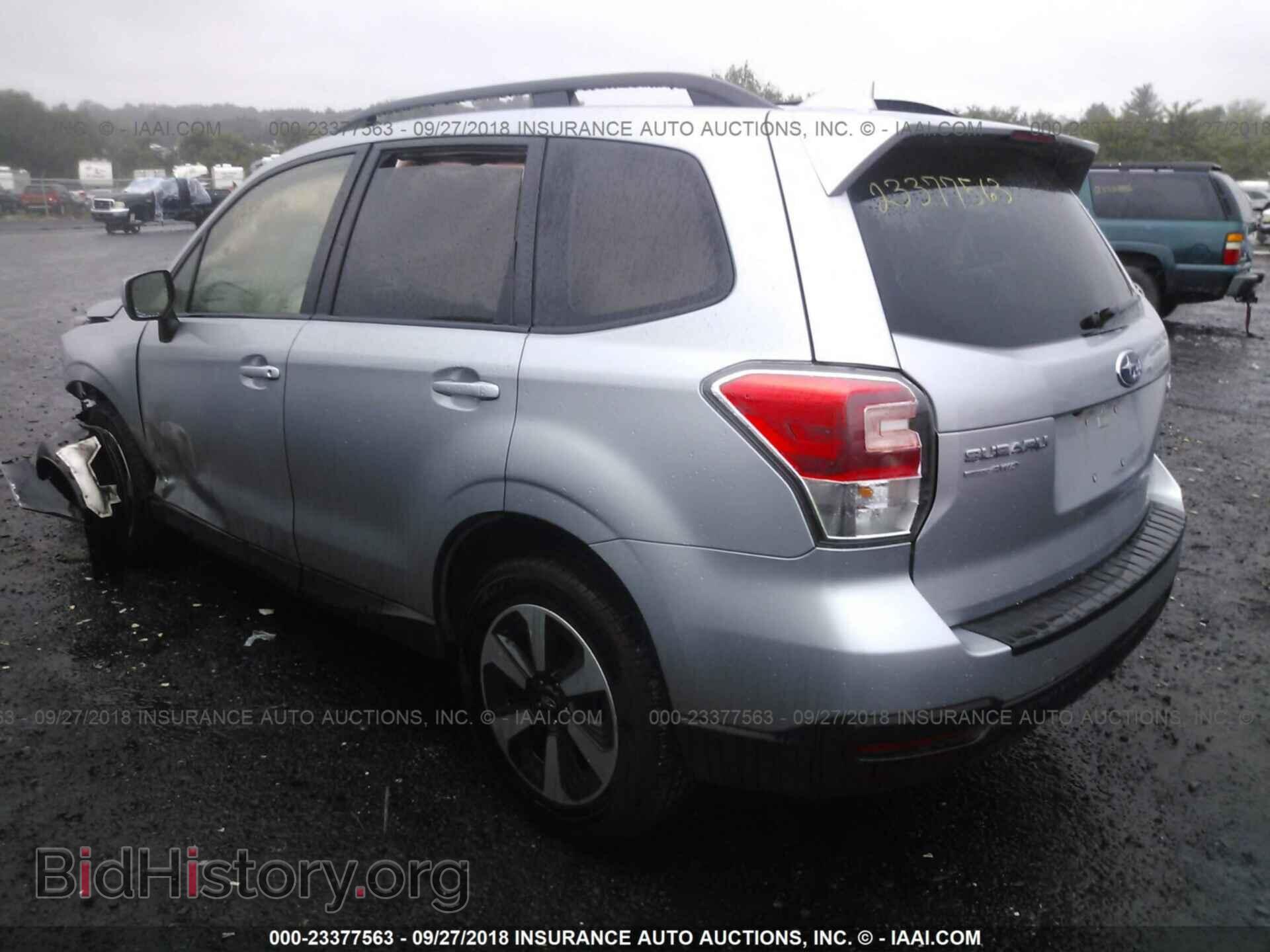 2017 Subaru Forester - VIN: JF2SJAEC7HH409349 - Фото 3