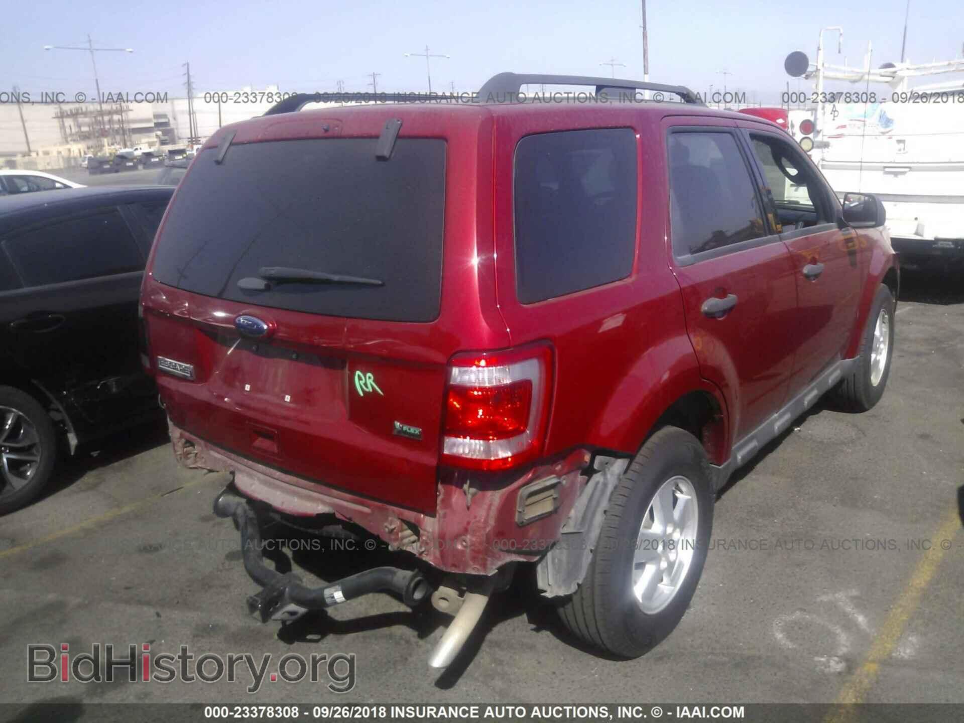 2011 Ford Escape - VIN: 1FMCU0DG9BKC52793 - Фото 4