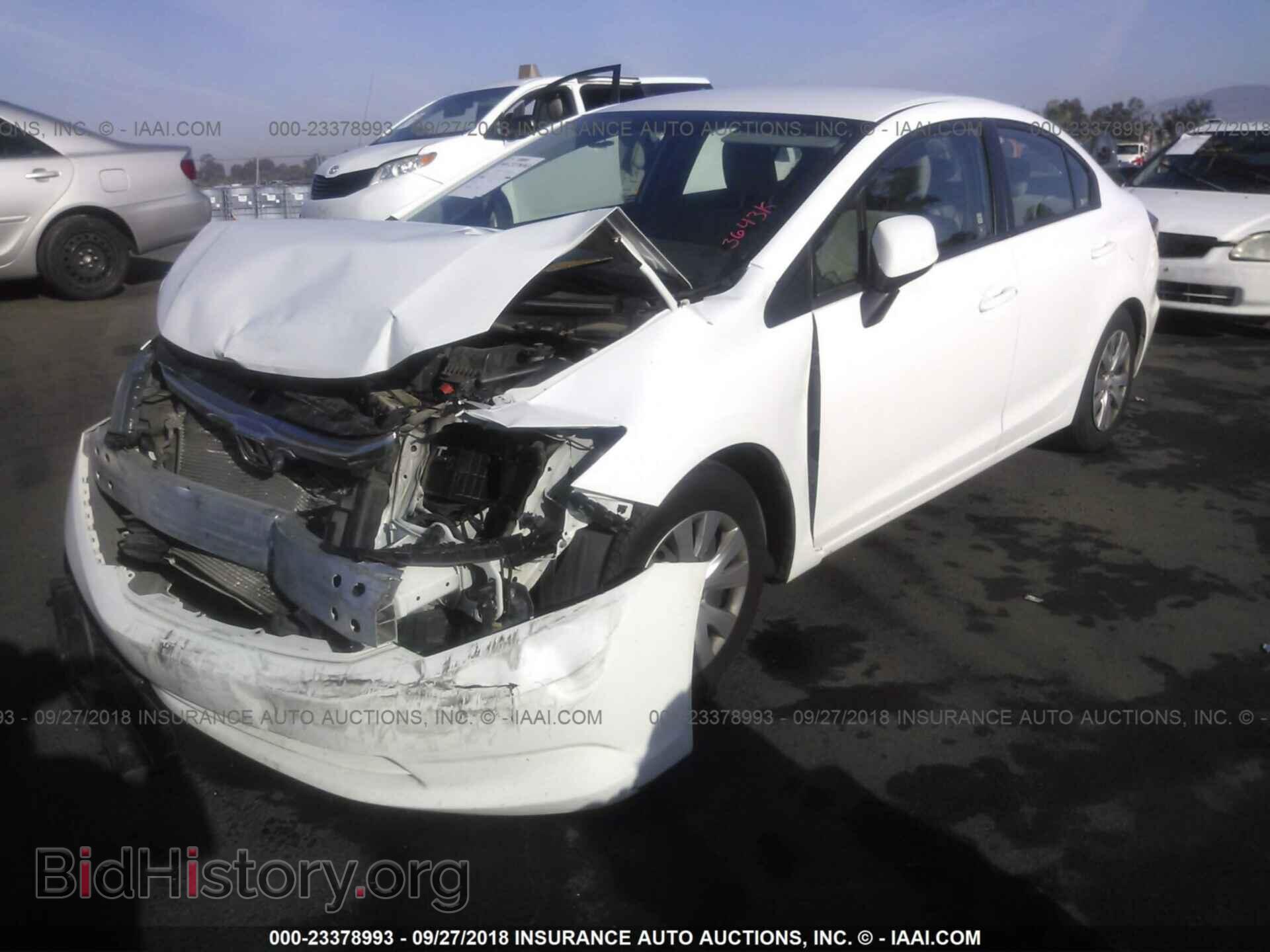 2012 Honda Civic - VIN: 19XFB2F50CE324578 - Фото 2