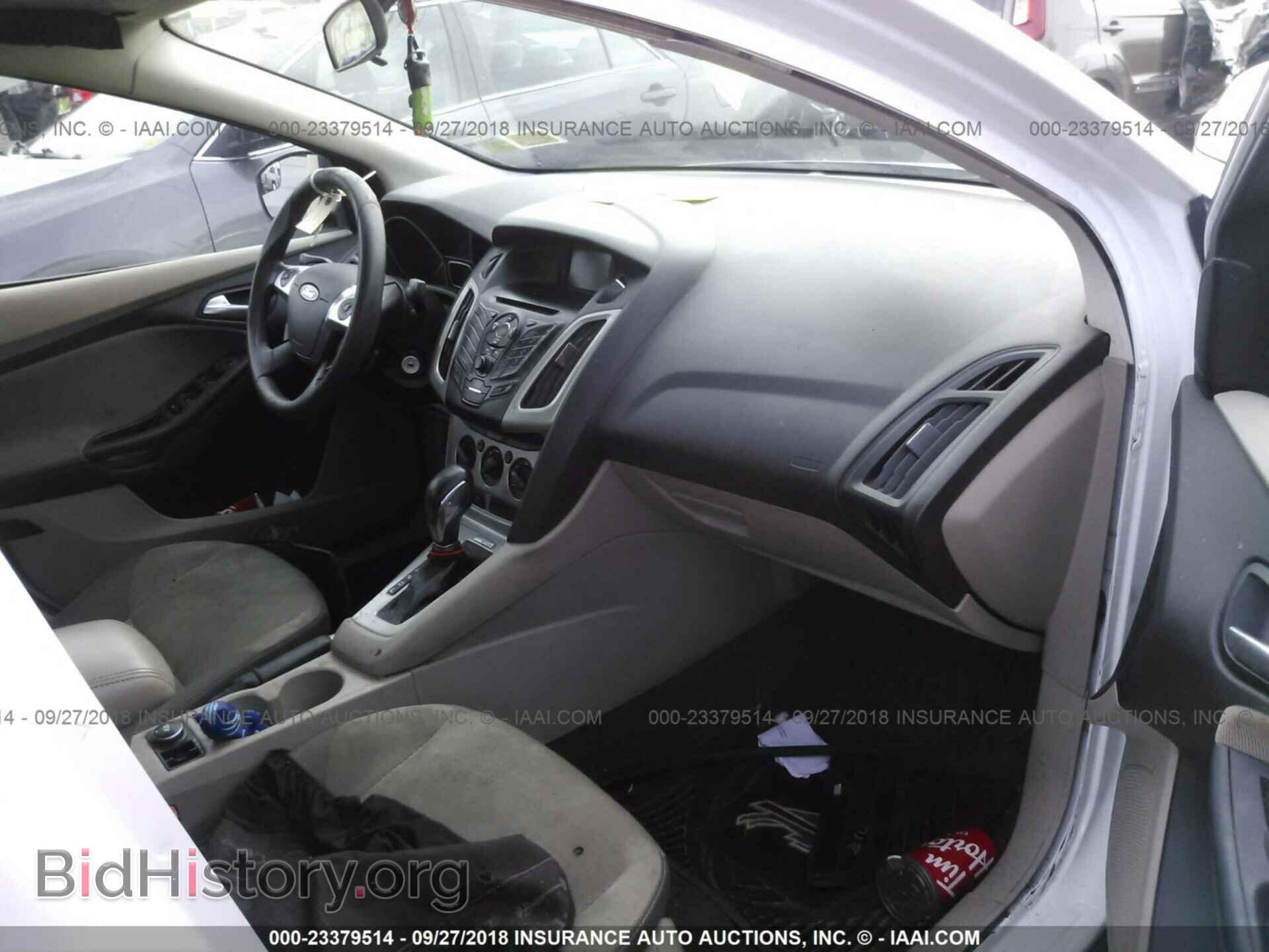 2012 Ford Focus - VIN: 1FAHP3F24CL299543 - Photo 5