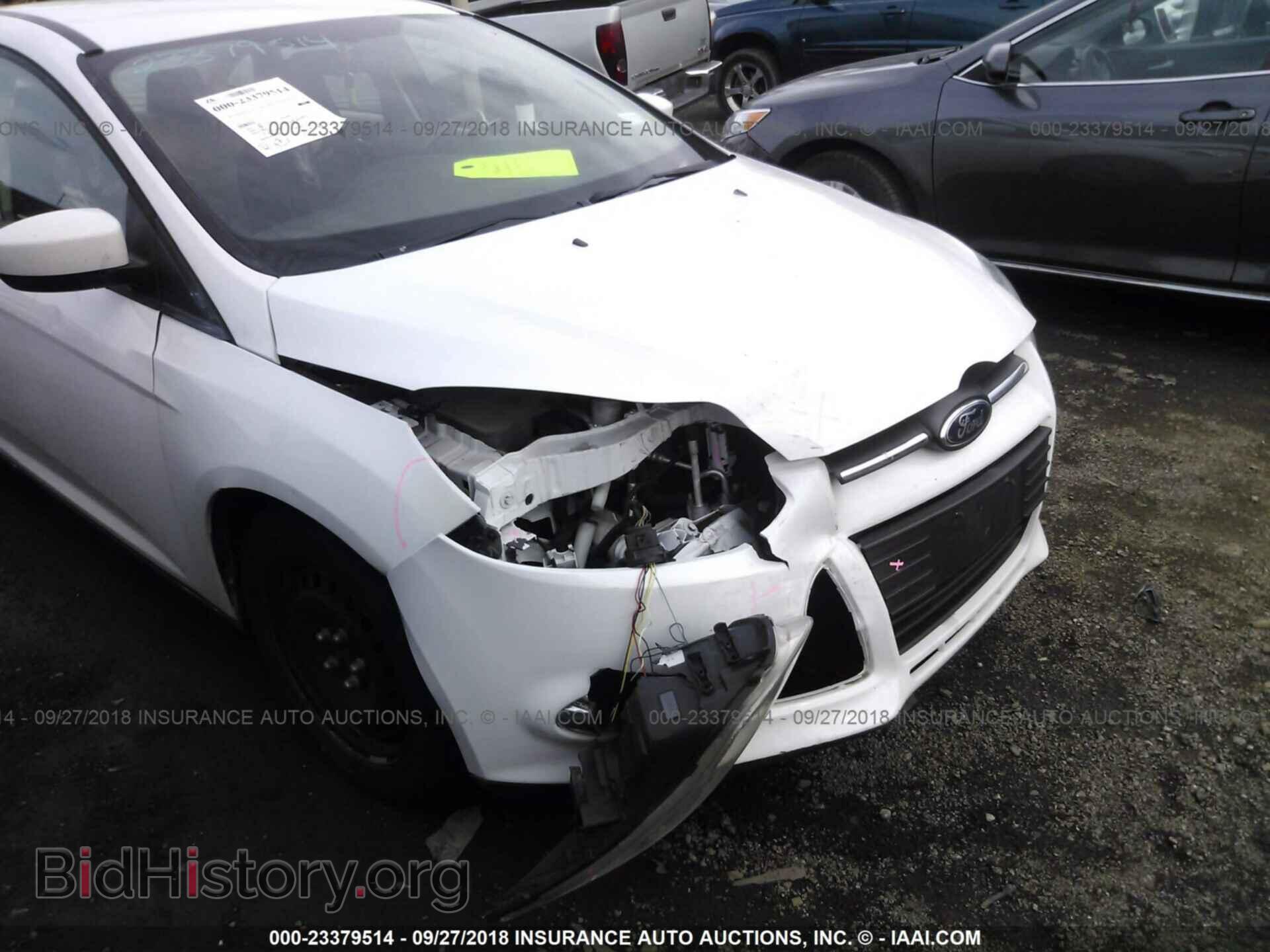 2012 Ford Focus - VIN: 1FAHP3F24CL299543 - Photo 6