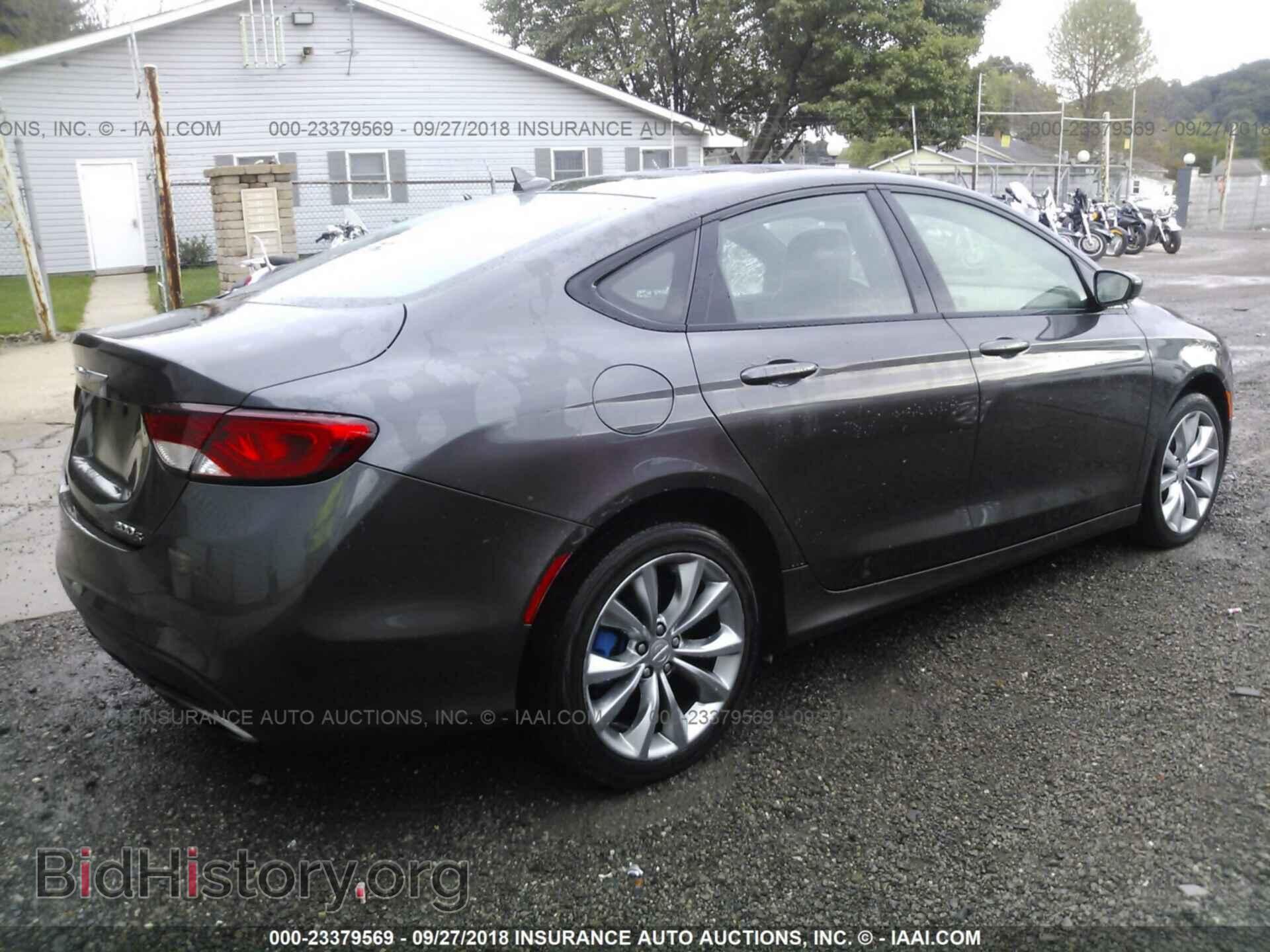 2015 Chrysler 200 - VIN: 1C3CCCBB8FN748919 - Photo 4
