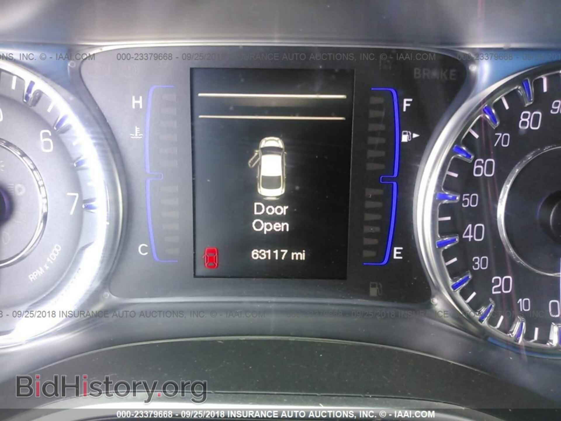 2015 Chrysler 200 - VIN: 1C3CCCAB1FN603450 - Photo 7