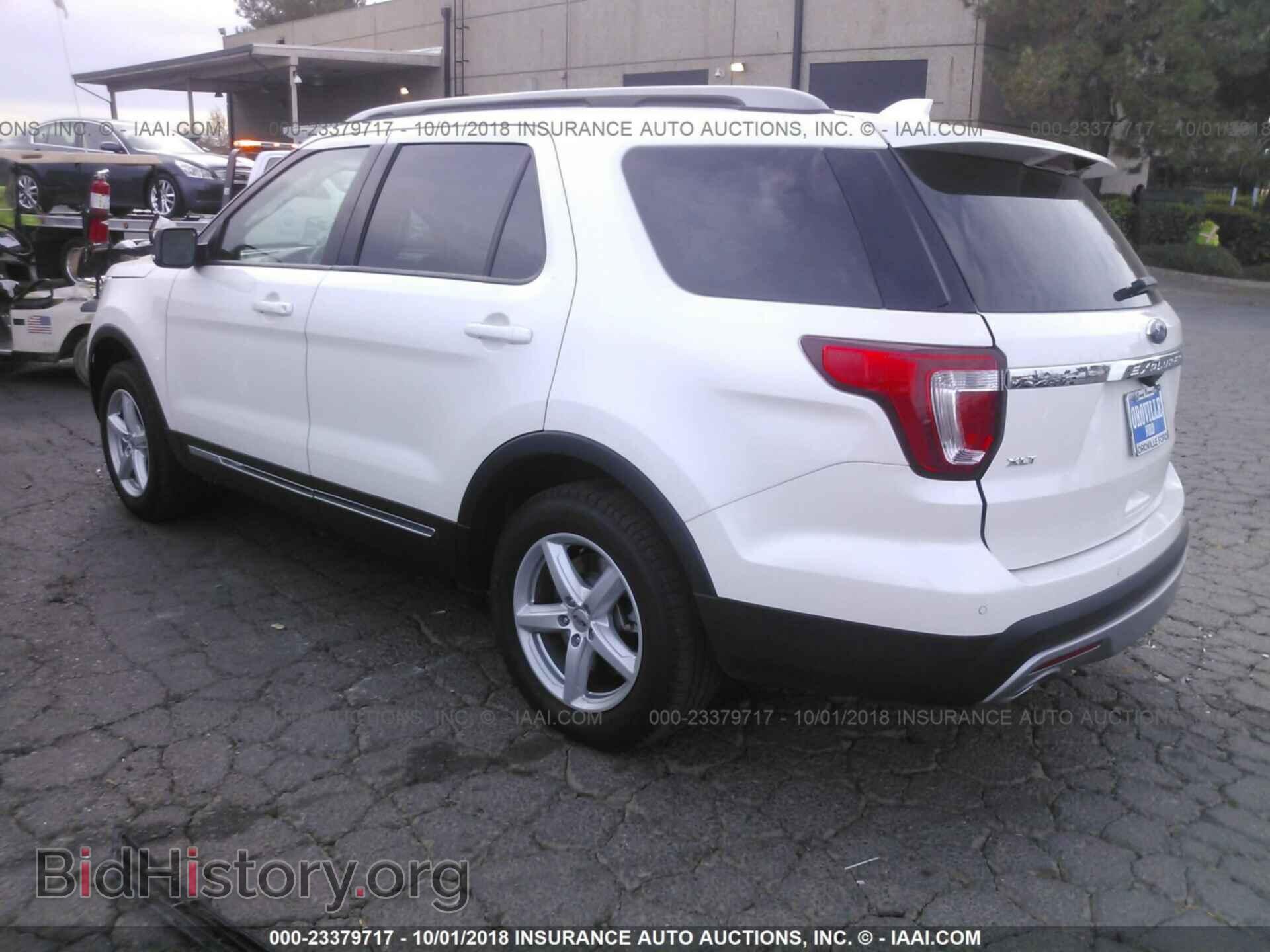 2017 Ford Explorer - VIN: 1FM5K8D84HGD14375 - Фото 3