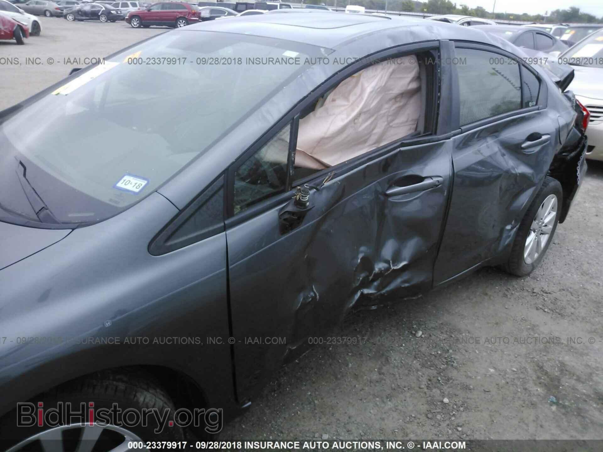 2012 Honda Civic - VIN: 19XFB2F84CE011902 - Photo 6