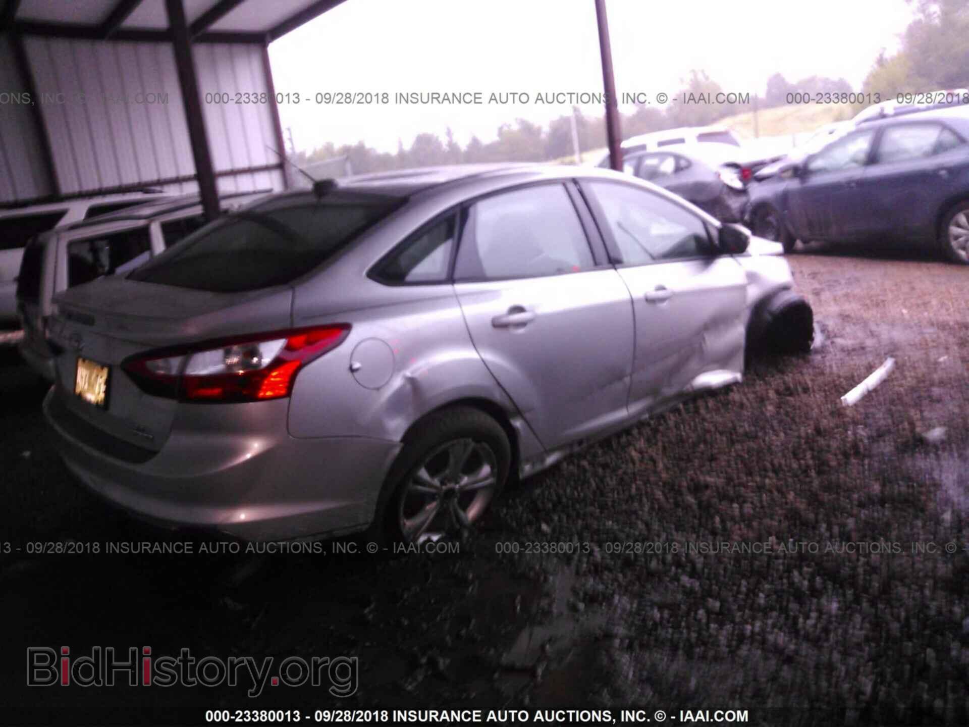 2014 Ford Focus - VIN: 1FADP3F29EL222491 - Photo 4