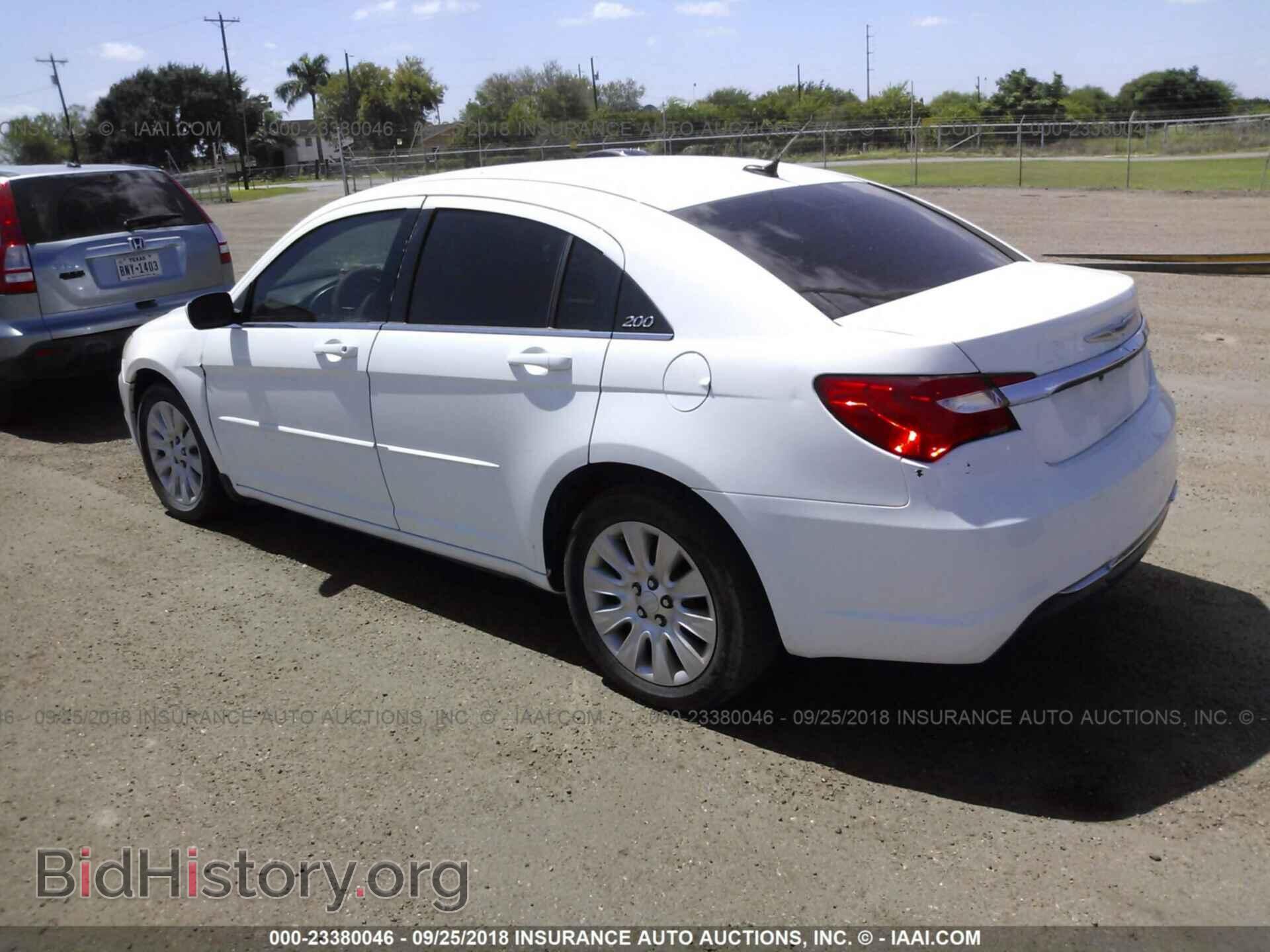 2012 Chrysler 200 - VIN: 1C3CCBAB9CN190568 - Photo 3