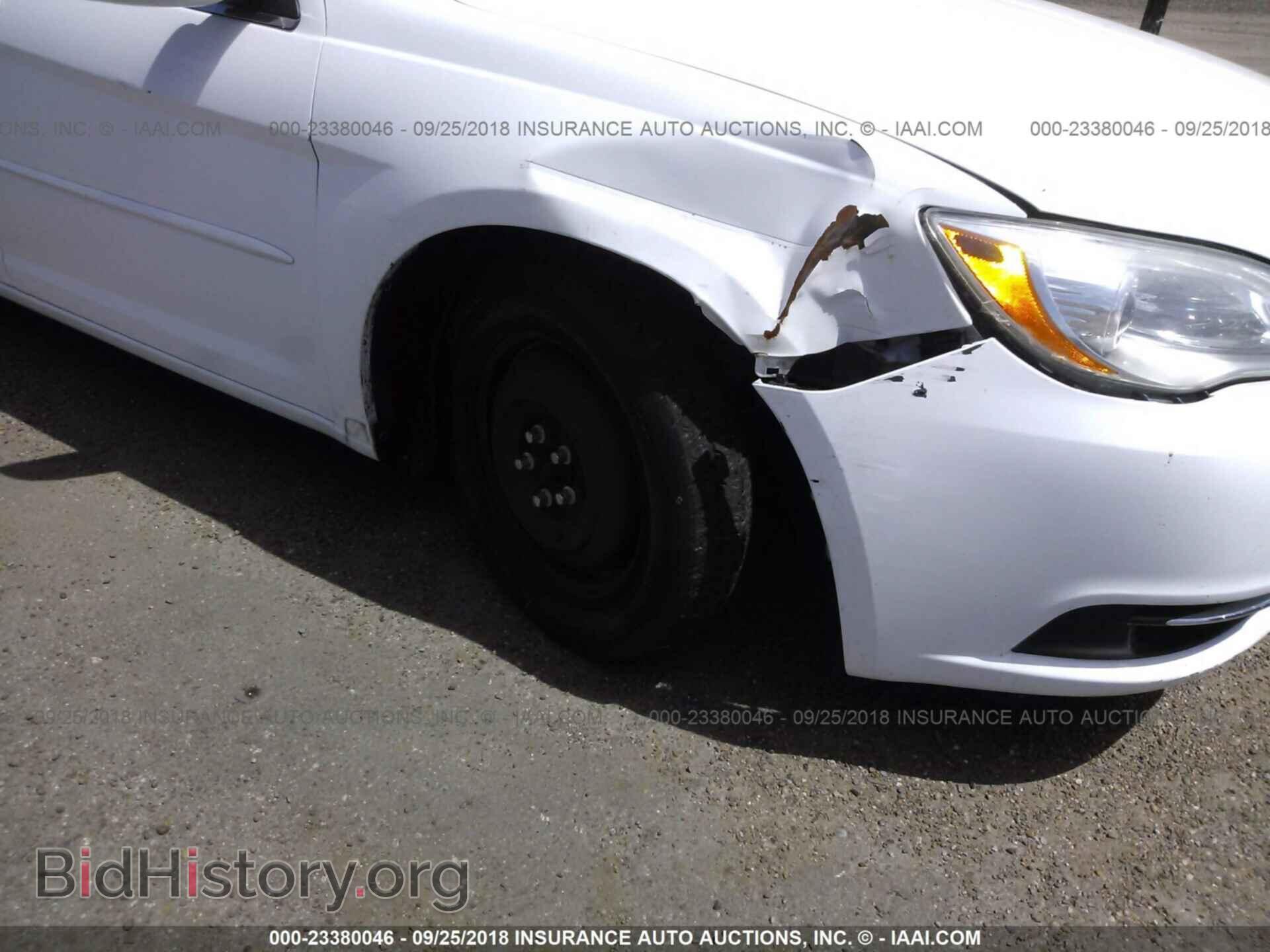 2012 Chrysler 200 - VIN: 1C3CCBAB9CN190568 - Photo 6