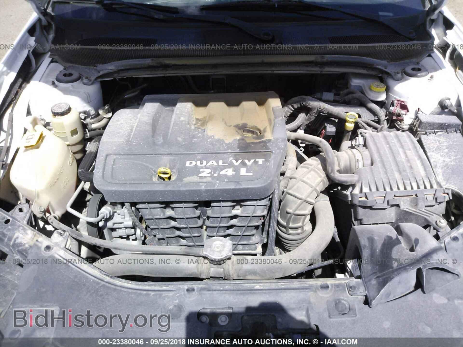 2012 Chrysler 200 - VIN: 1C3CCBAB9CN190568 - Photo 10