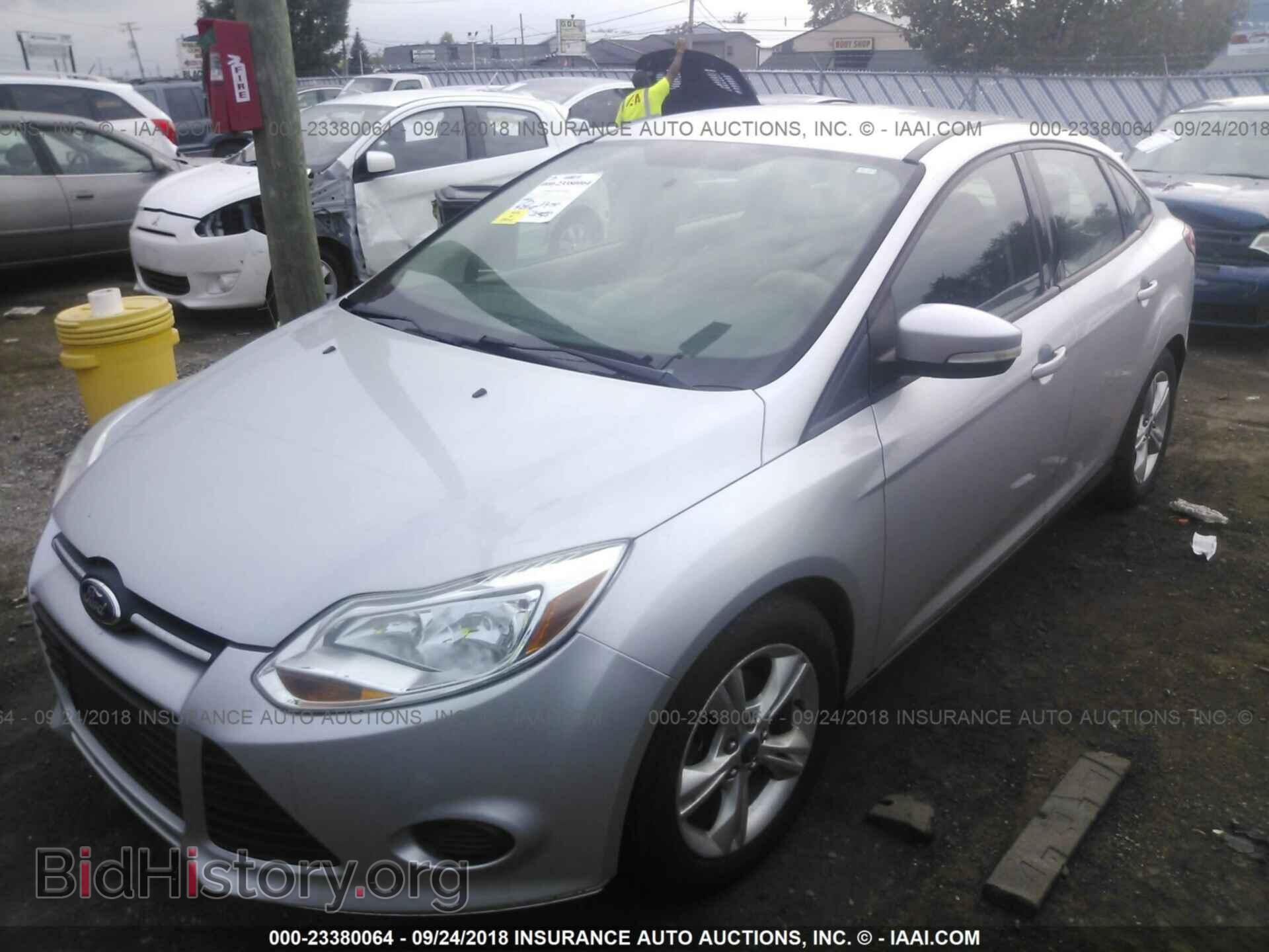 2013 Ford Focus - VIN: 1FADP3F2XDL309461 - Фото 2