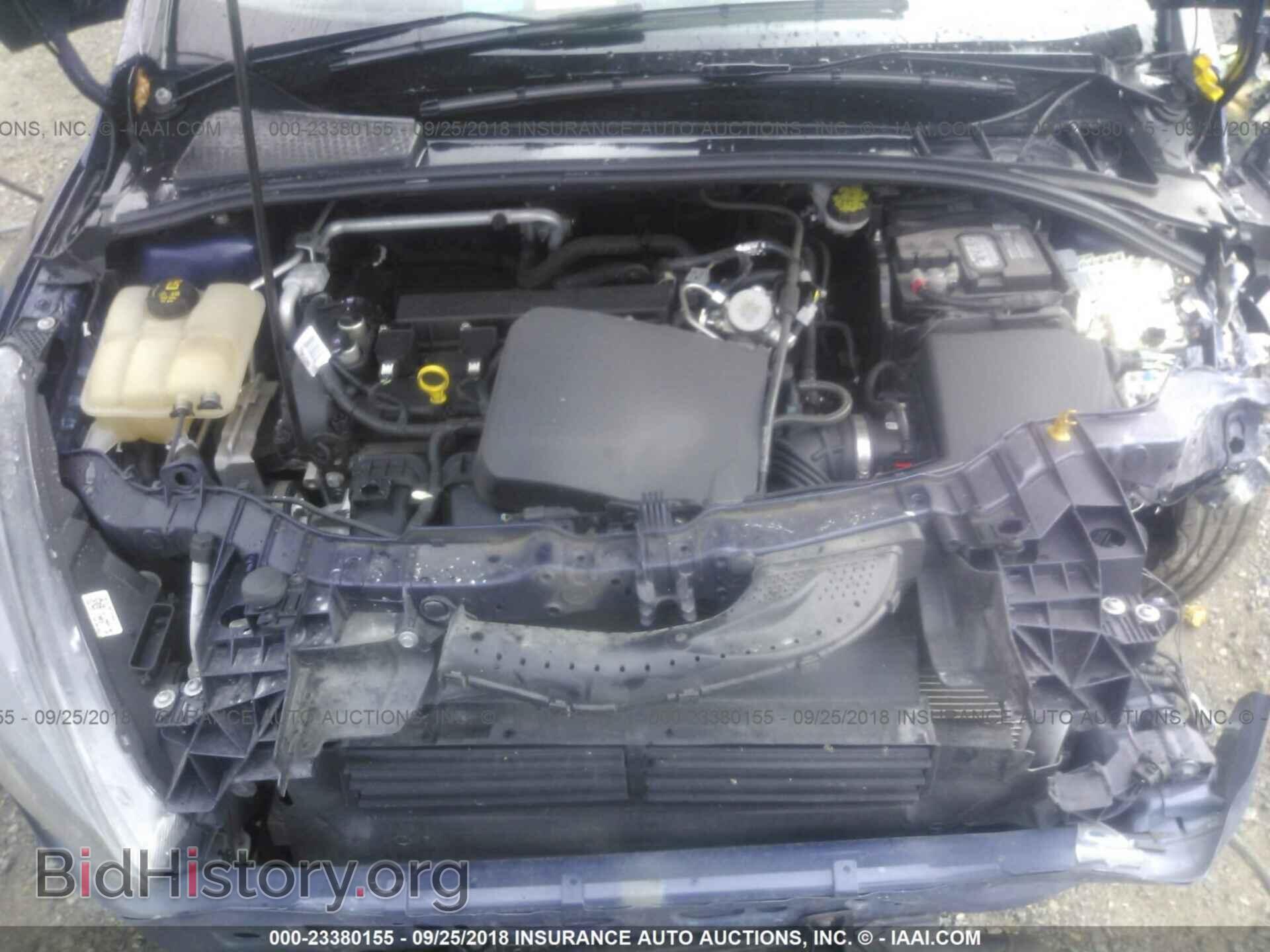 2016 Ford Focus - VIN: 1FADP3F24GL386668 - Фото 10