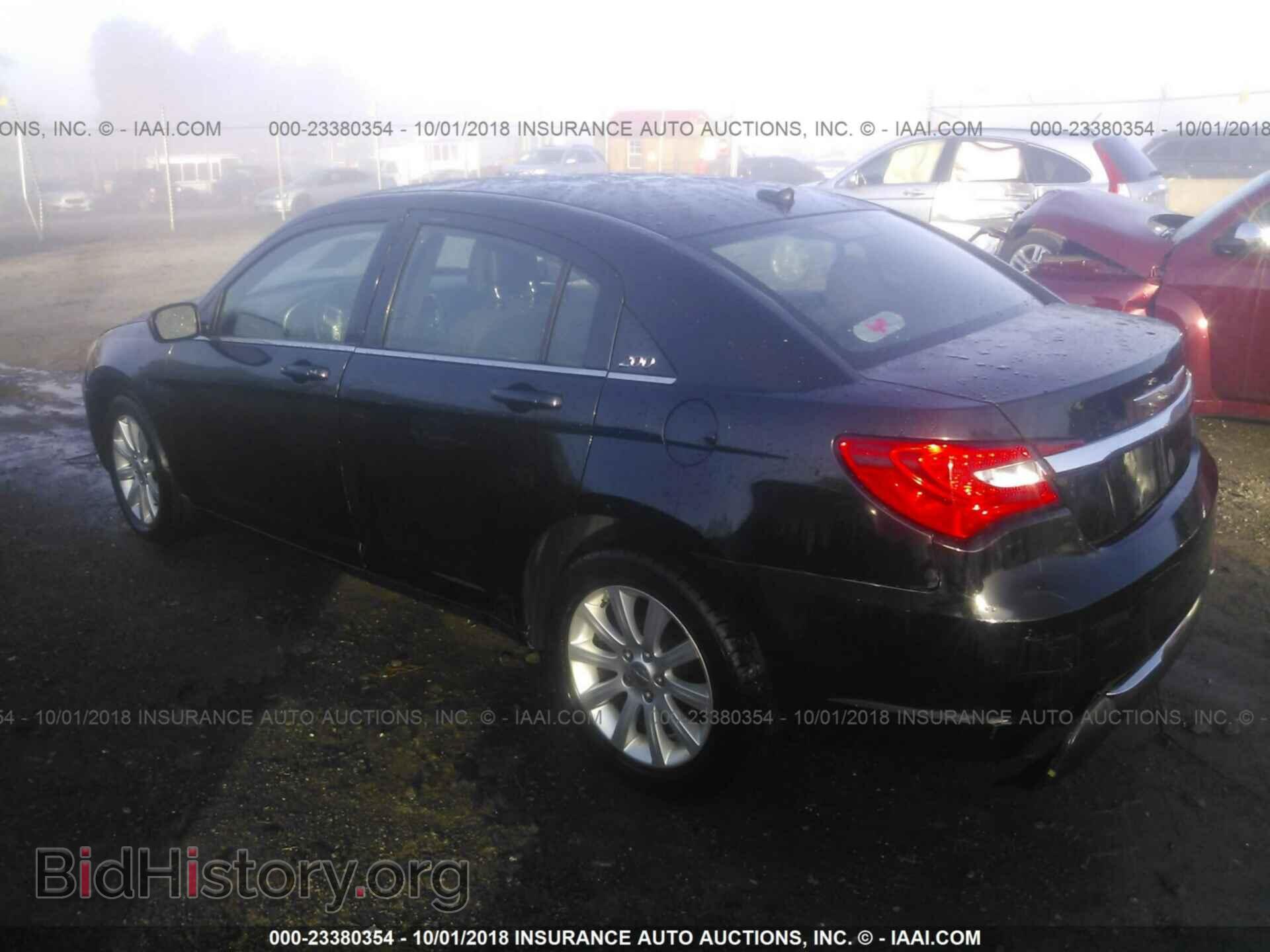 2013 CHRYSLER 200 - VIN: 1C3CCBBB1DN513298 - Фото 3