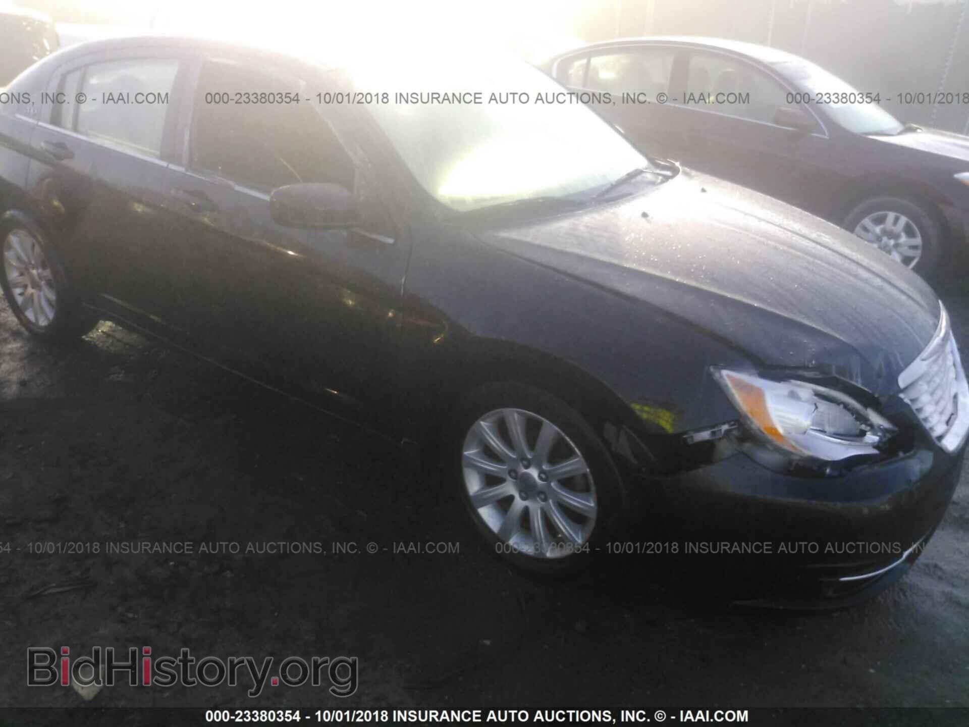 2013 CHRYSLER 200 - VIN: 1C3CCBBB1DN513298 - Фото 6