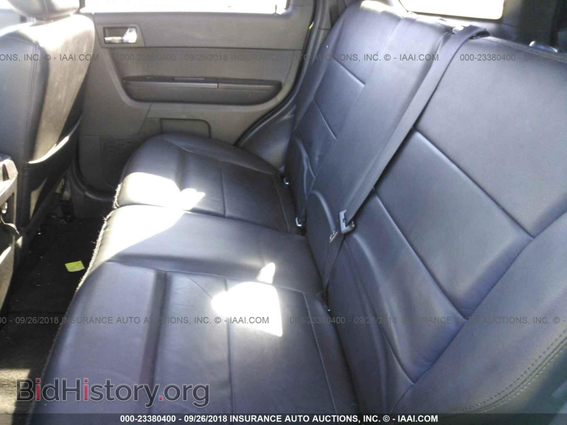2012 Ford Escape - VIN: 1FMCU0E77CKC19775 - Photo 8