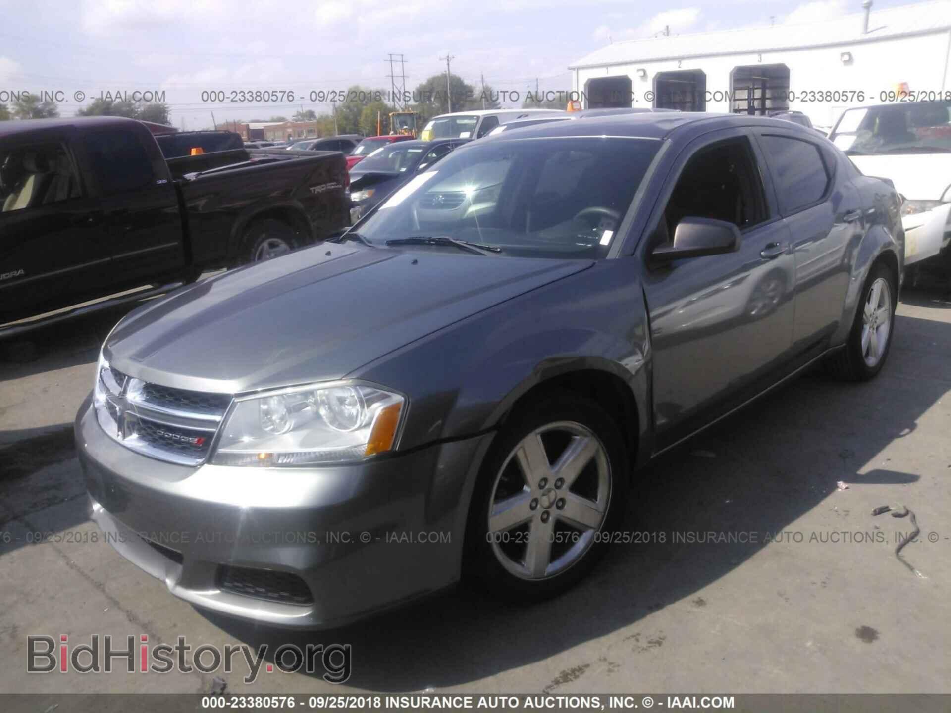 2013 Dodge Avenger - VIN: 1C3CDZAB2DN517285 - Фото 2