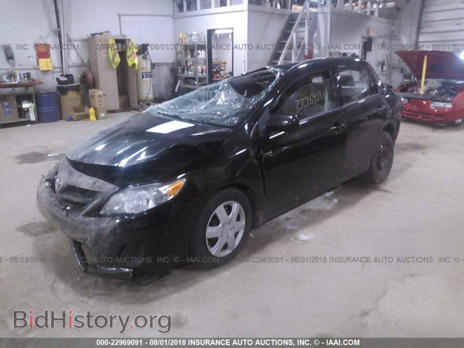 2011 TOYOTA COROLLA - VIN: 2T1BU4EE6BC544486 - Фото 2