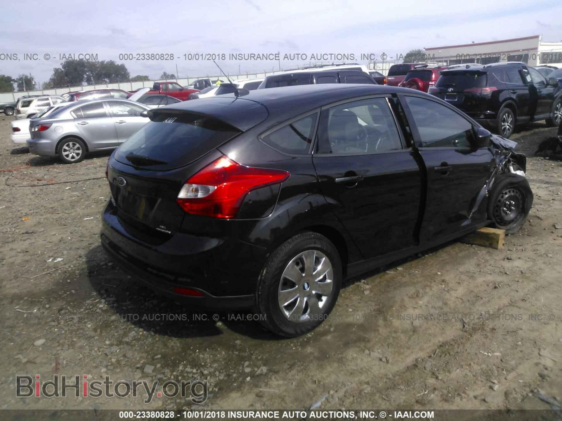 2012 Ford Focus - VIN: 1FAHP3K24CL461435 - Фото 4