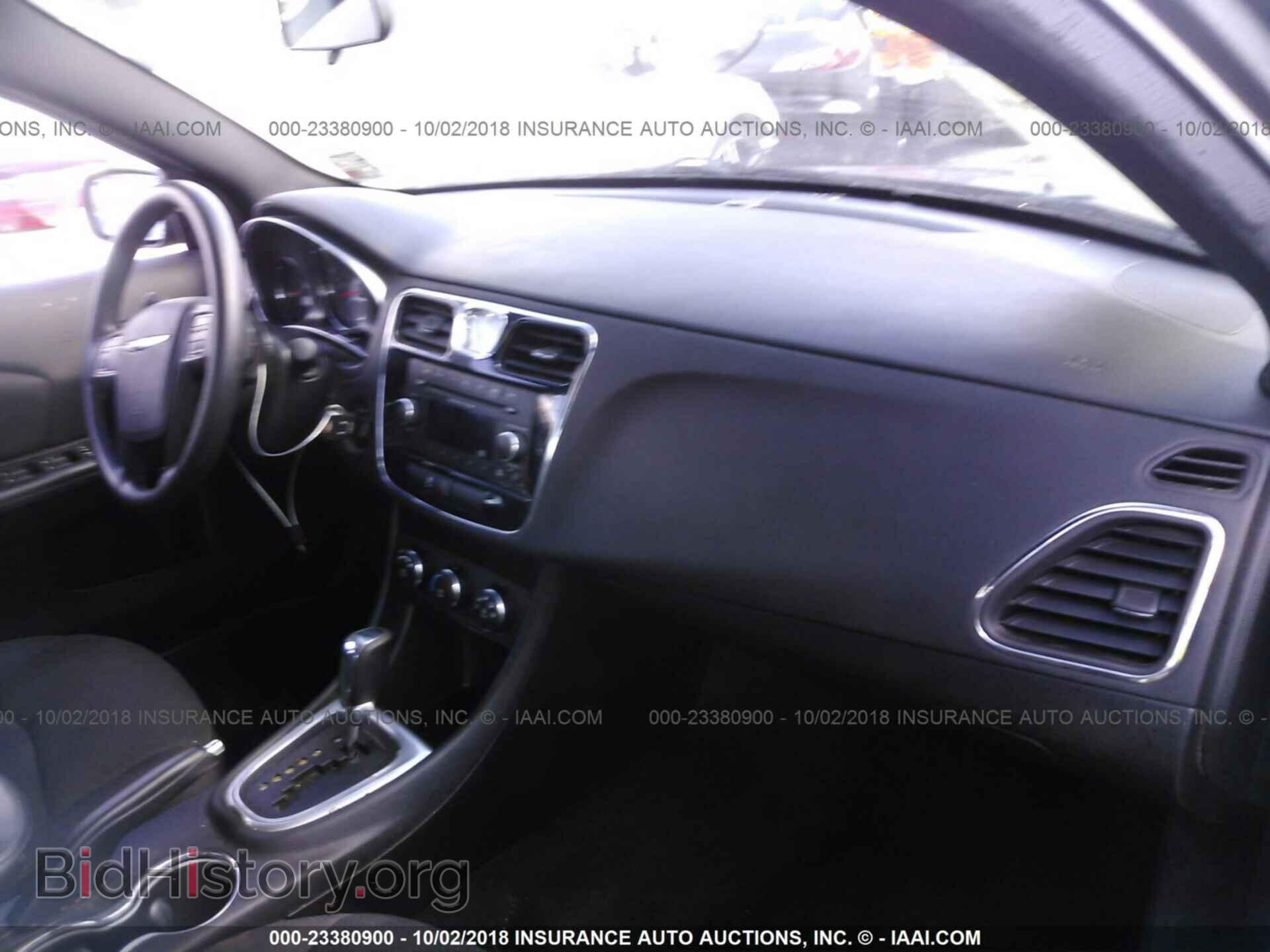 2013 Chrysler 200 - VIN: 1C3CCBAB5DN640346 - Фото 5