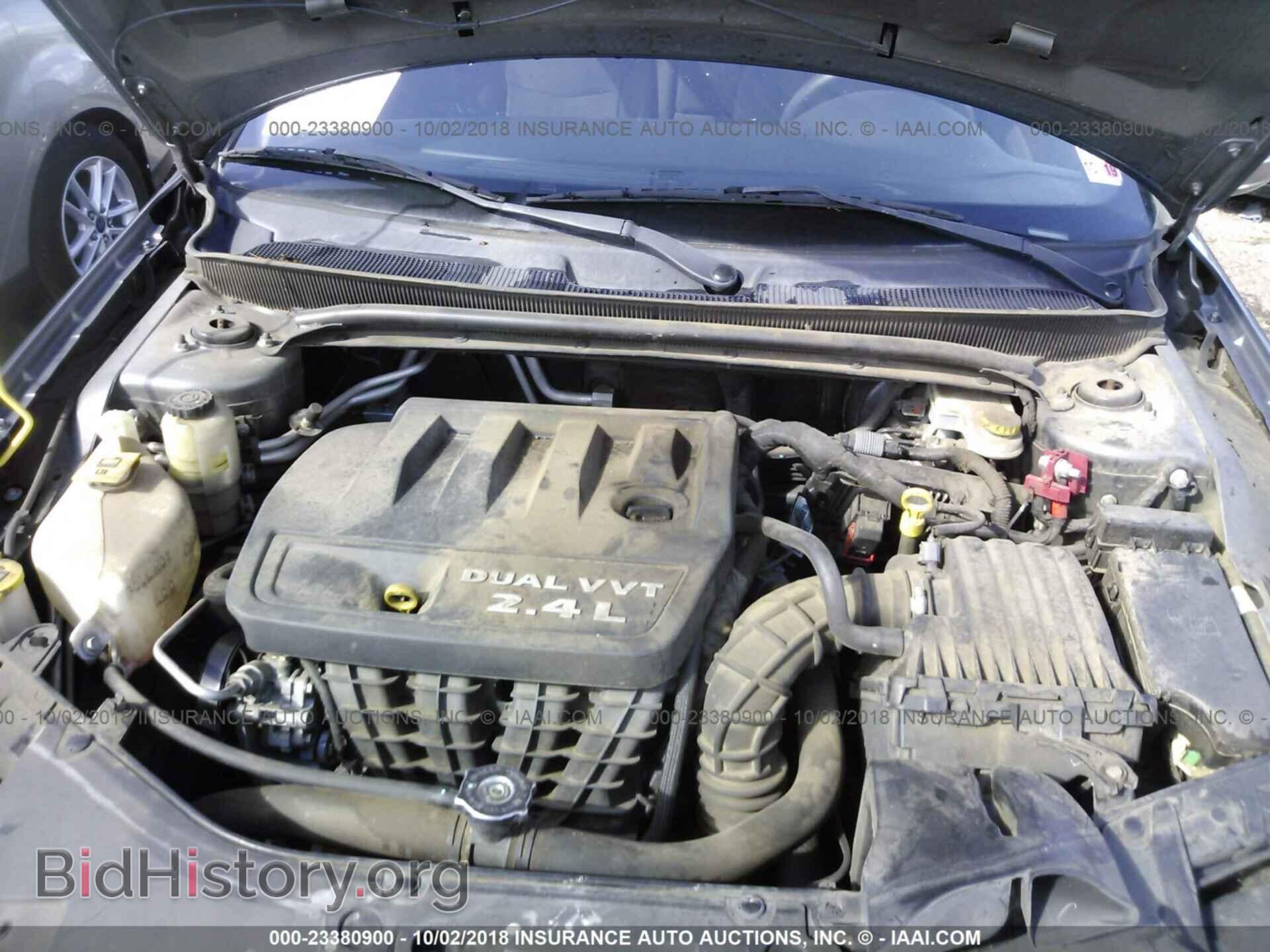 2013 Chrysler 200 - VIN: 1C3CCBAB5DN640346 - Фото 10