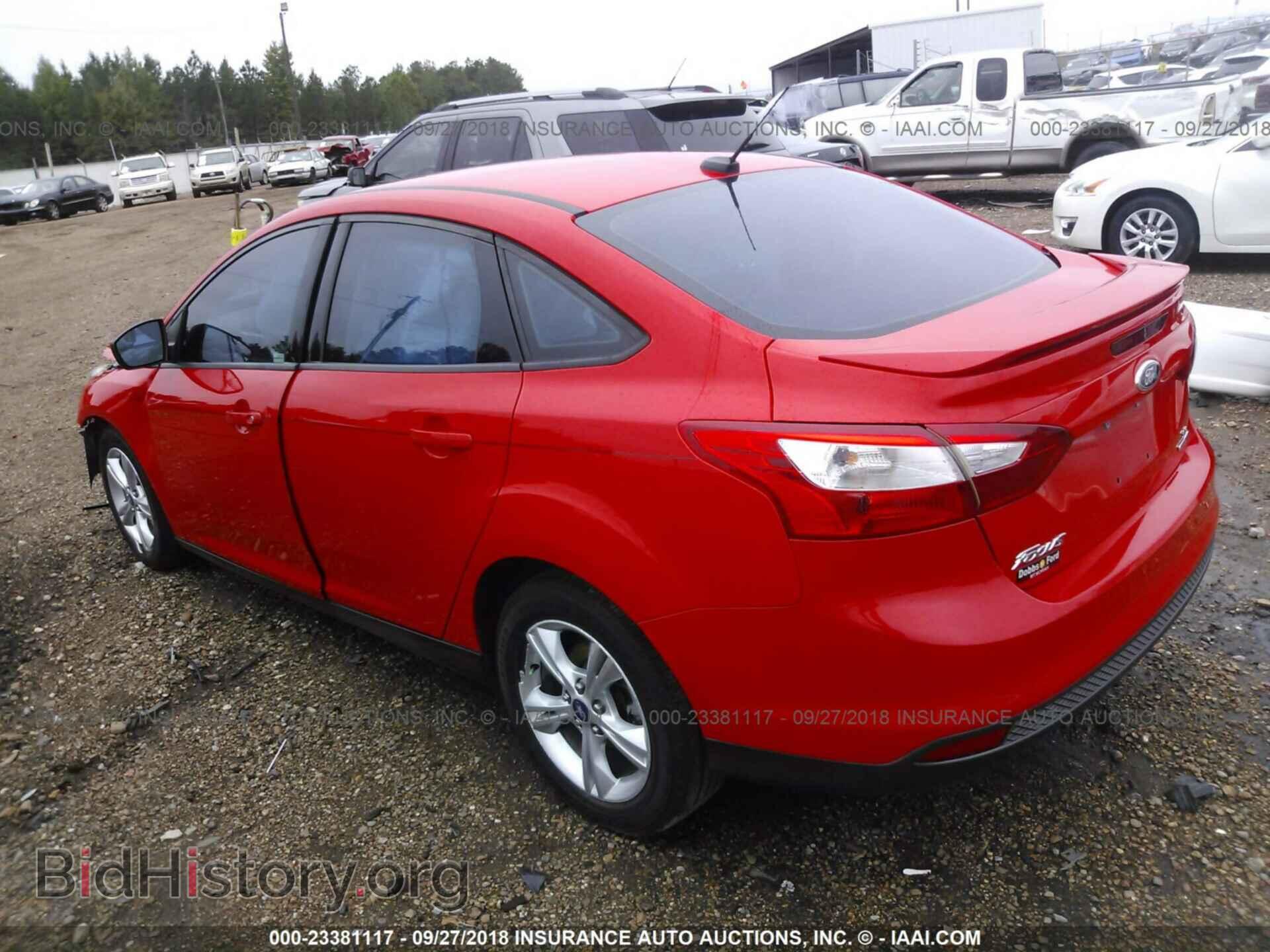2012 Ford Focus - VIN: 1FAHP3F22CL413393 - Фото 3