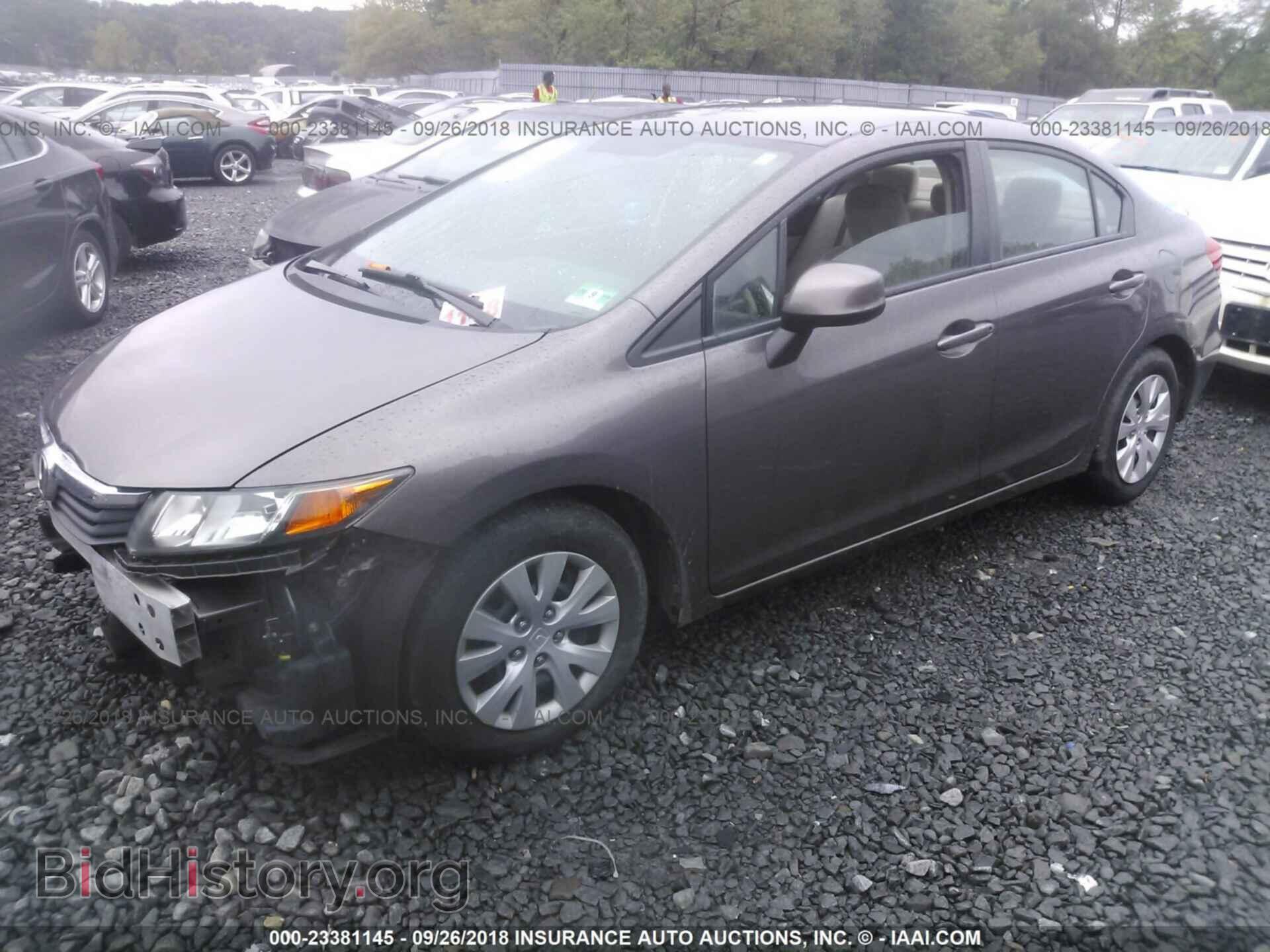 2012 Honda Civic - VIN: 19XFB2F56CE355477 - Photo 2
