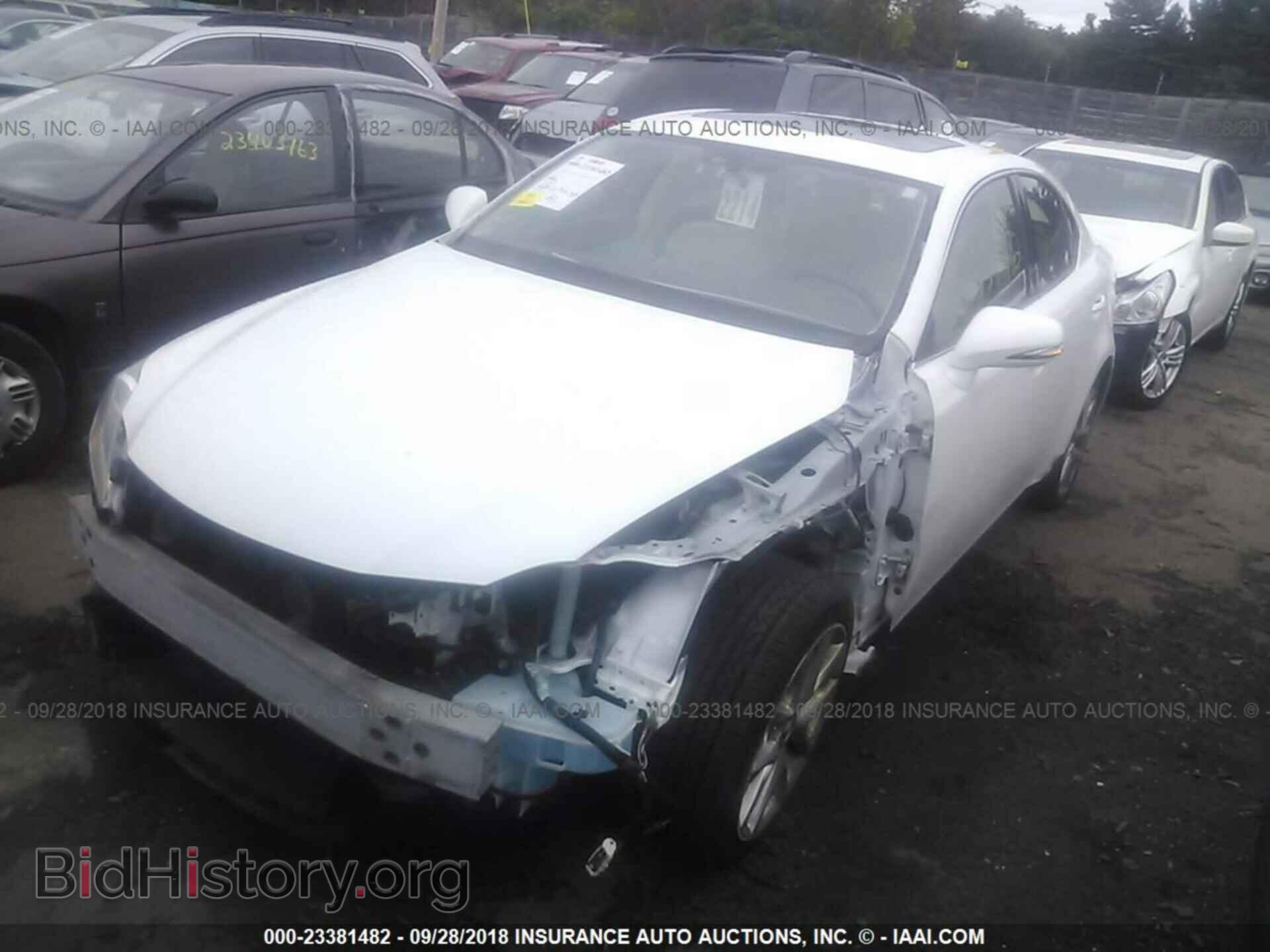2012 Lexus Is - VIN: JTHCF5C28C5053976 - Фото 2