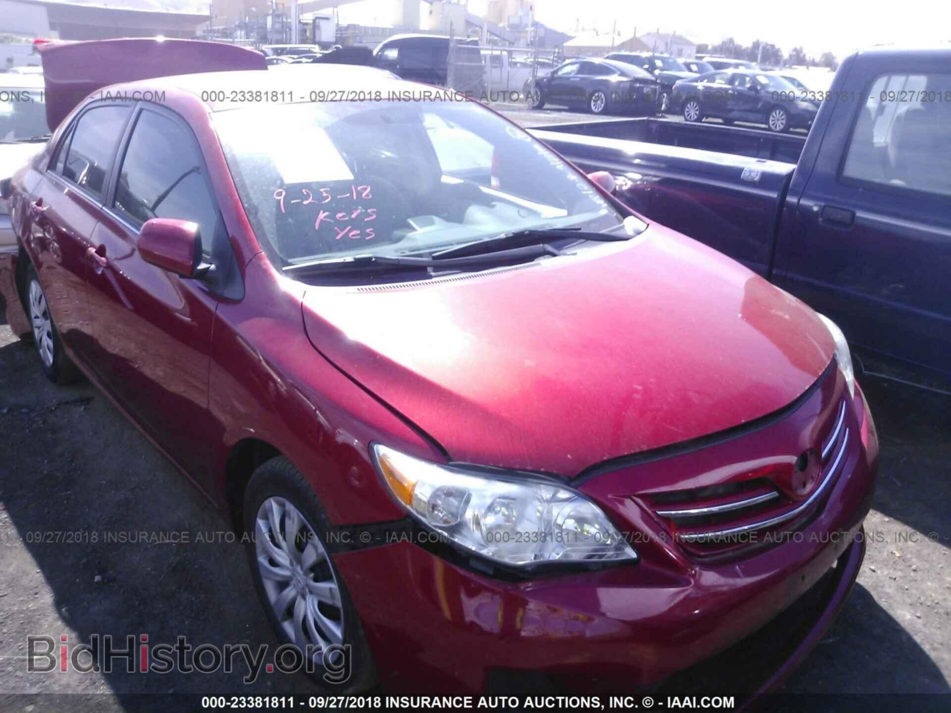 Photo 2T1BU4EE0DC981094 - Toyota Corolla 2013