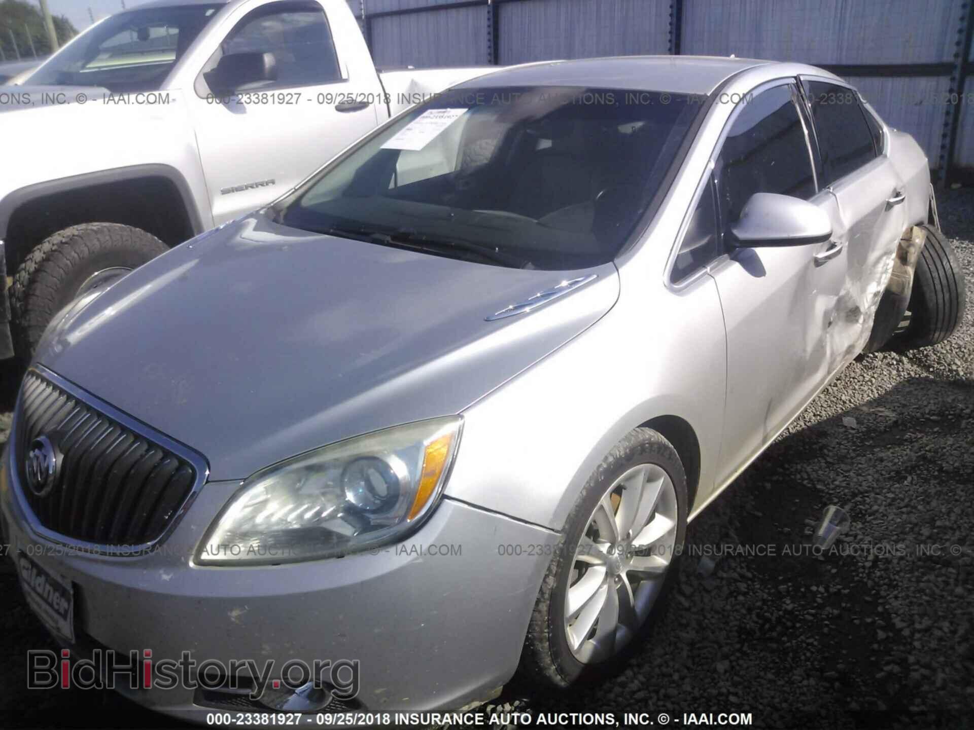 2012 Buick Verano - VIN: 1G4PP5SK4C4198922 - Фото 2